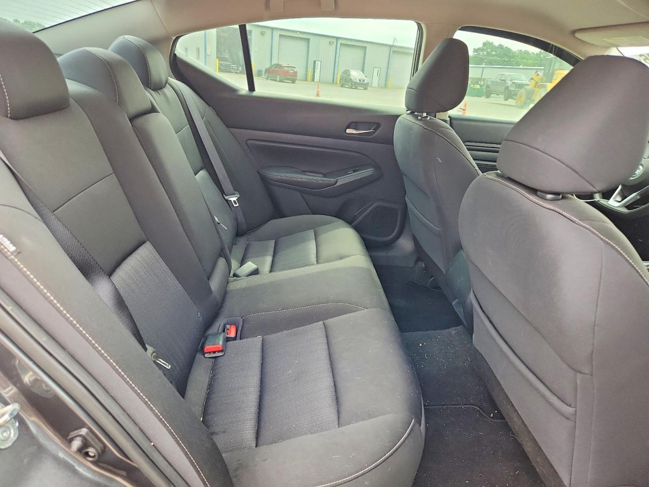 Nissan Altima S