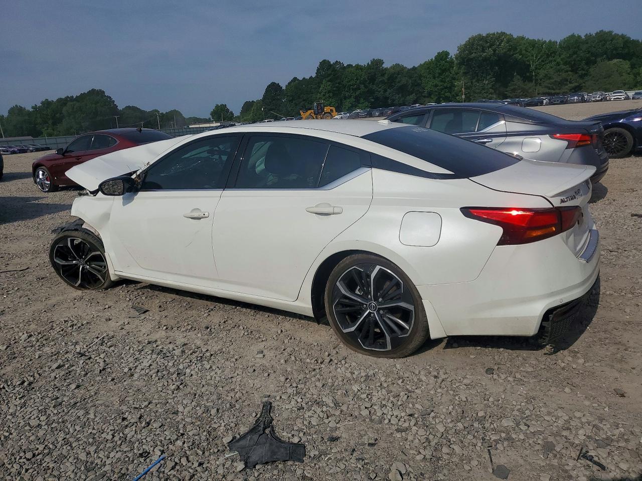 Nissan Altima Sr