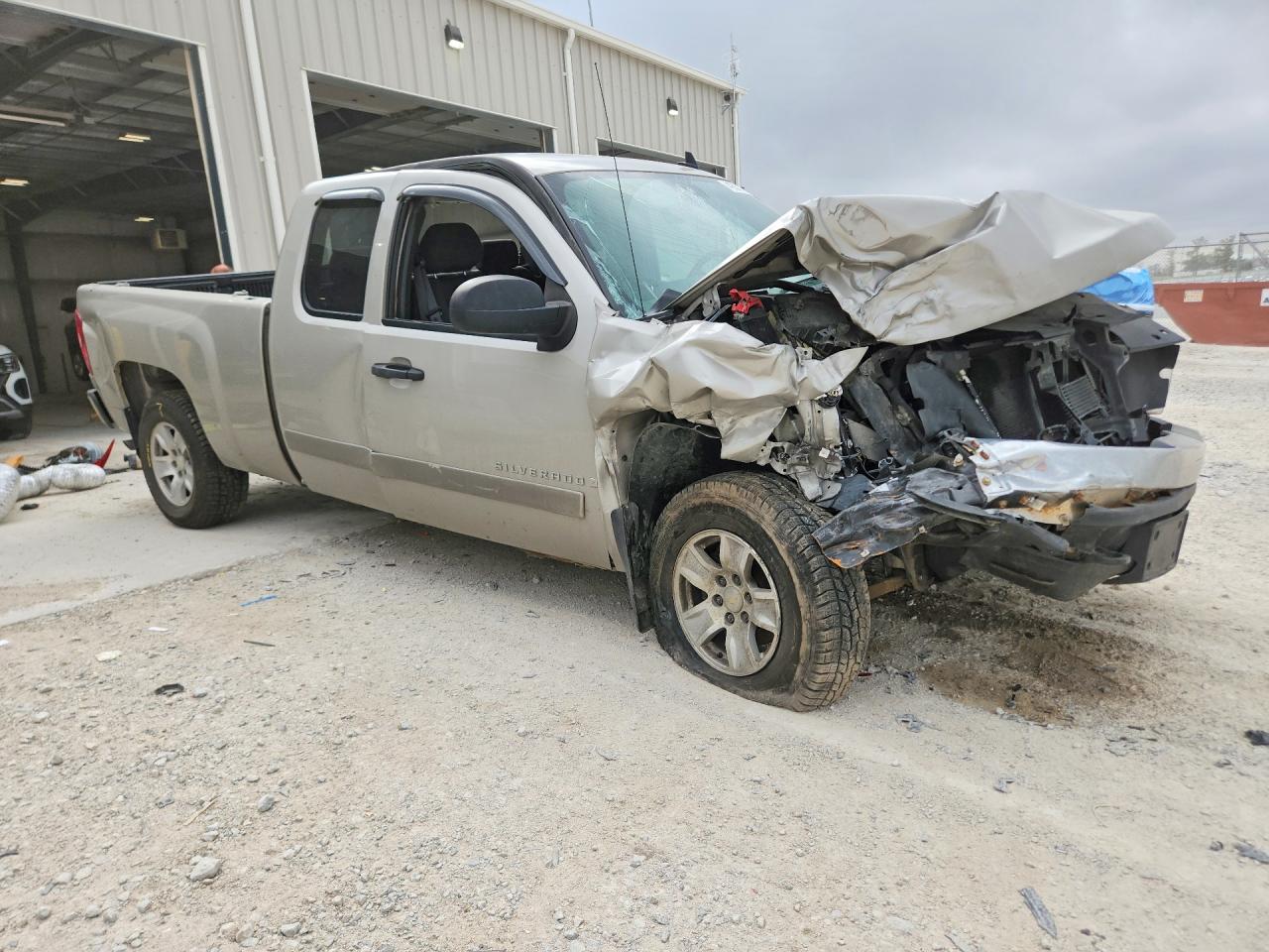 Chevrolet Silverado C1500