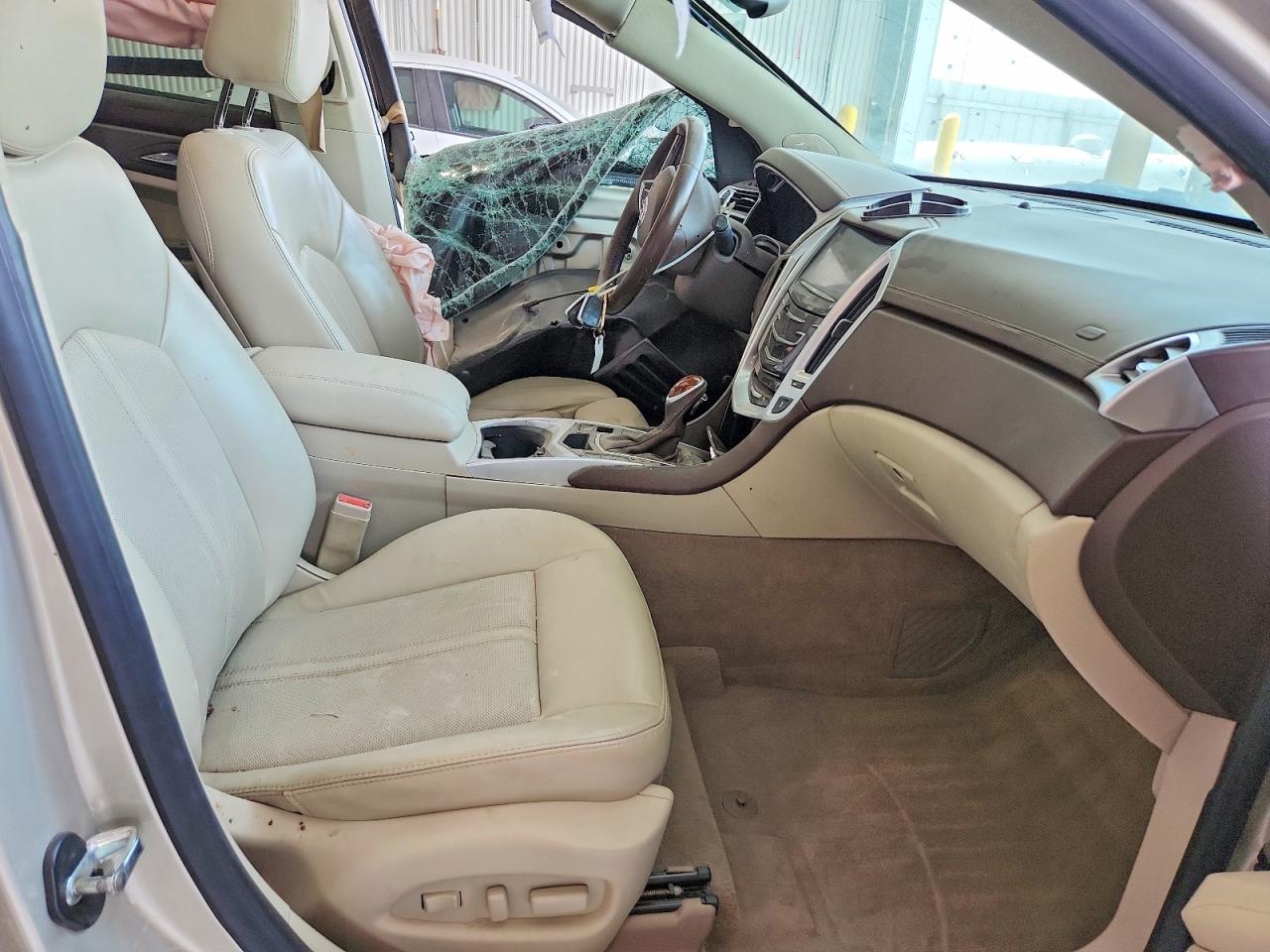 Cadillac SRX Luxury Collection