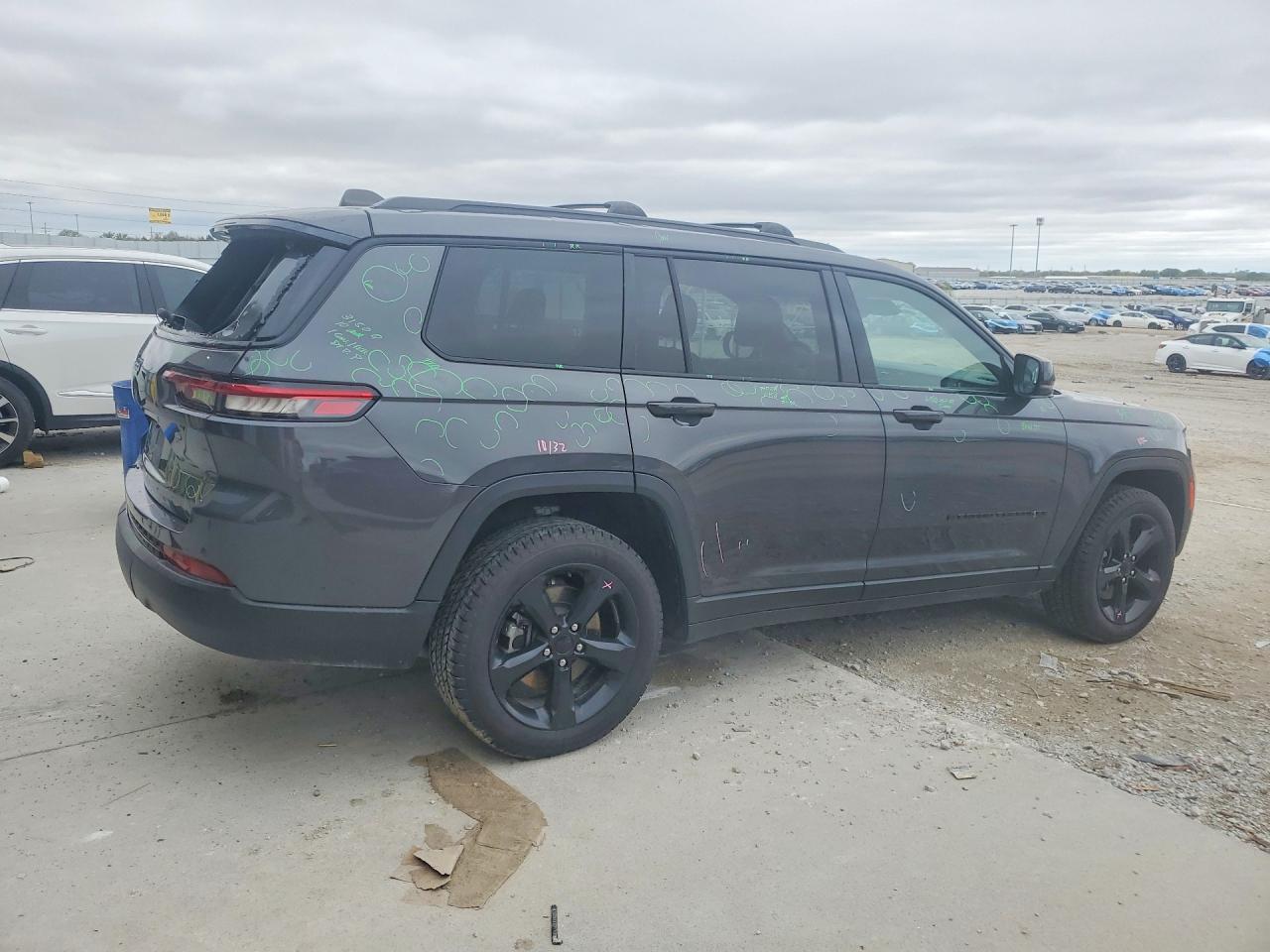 Jeep Cherokee L Laredo