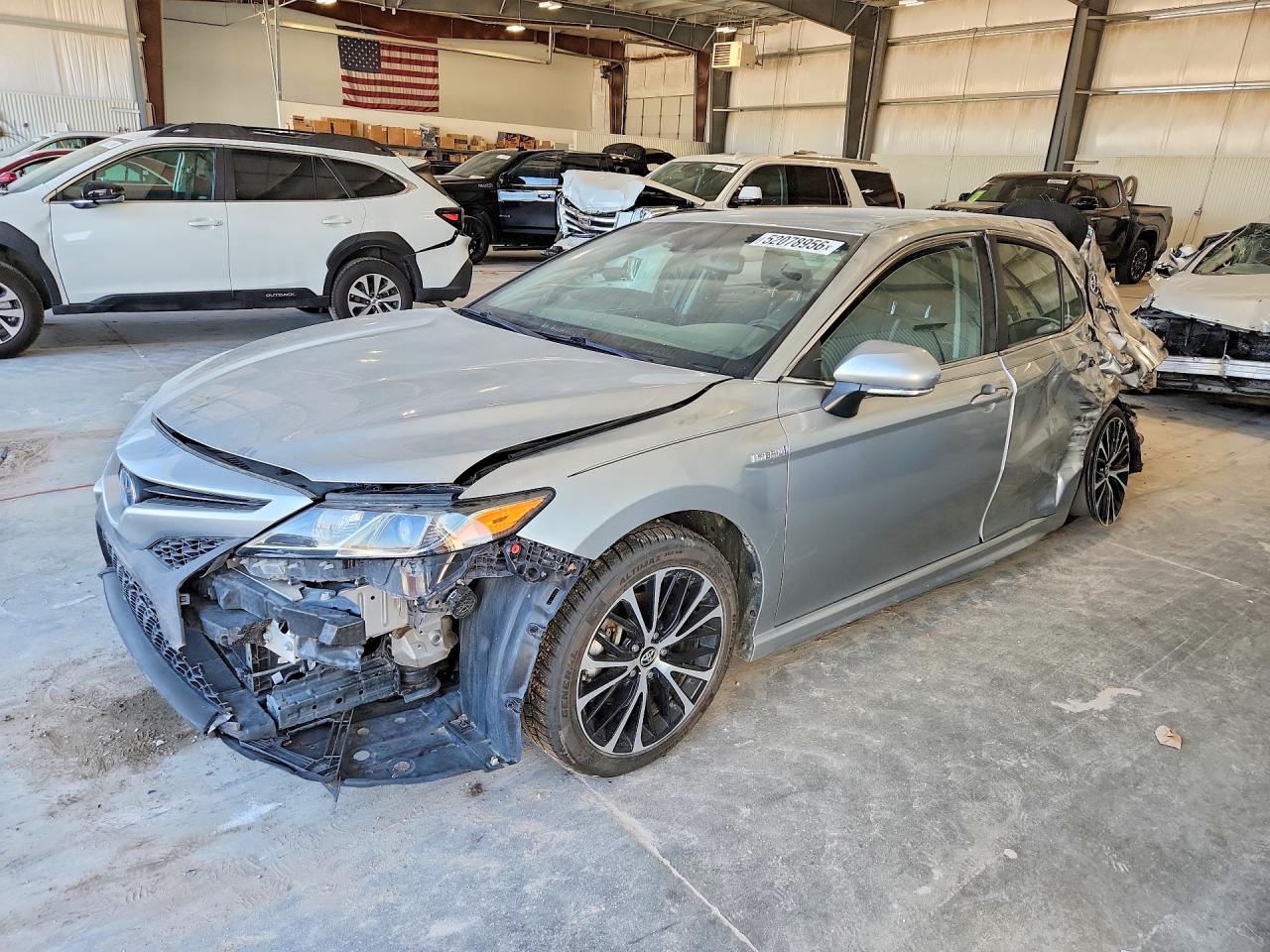 Salvage Toyota Camry Image