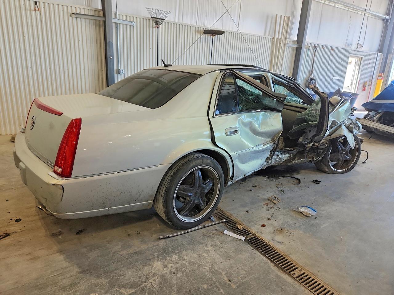 Cadillac DTS