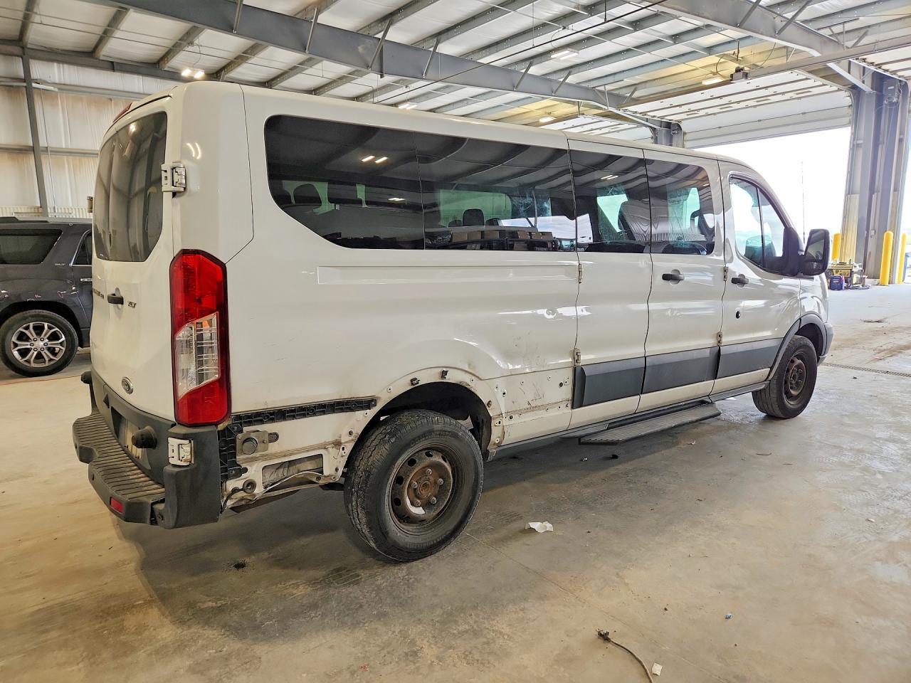 Ford Transit T-350