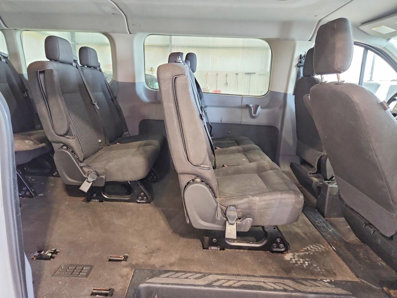 Ford Transit T-350