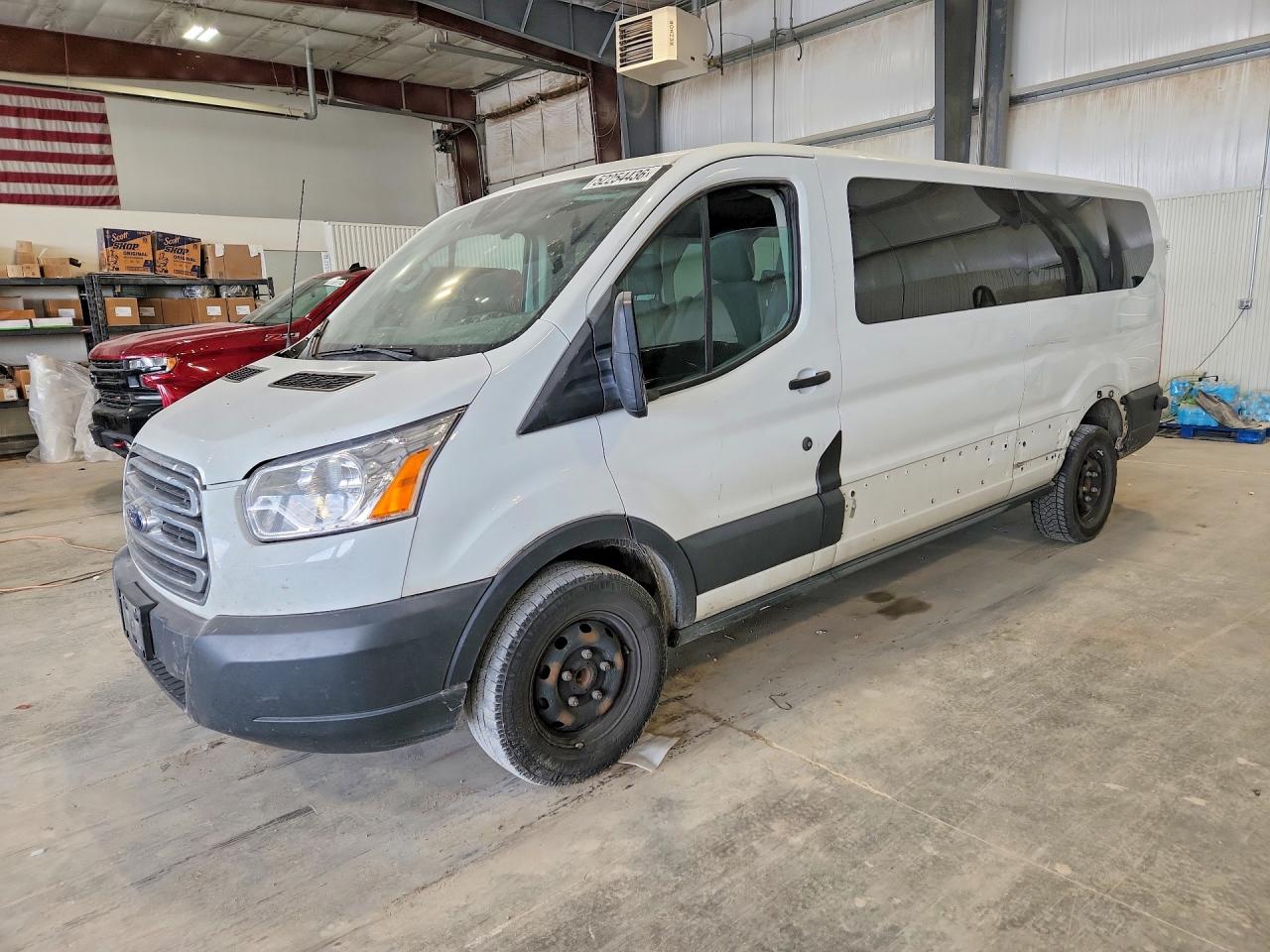 Salvage Ford Transit Image