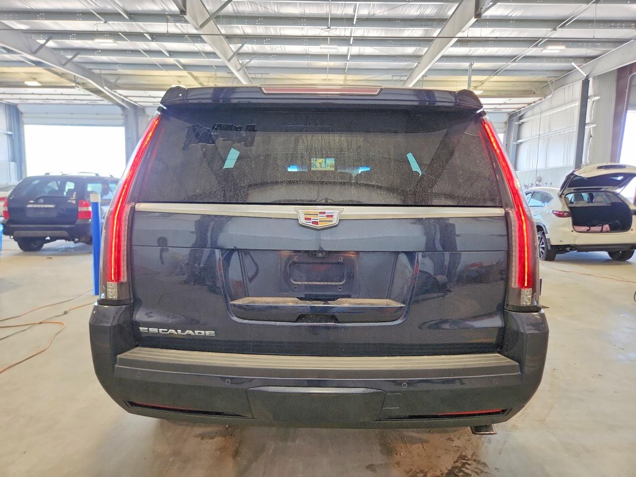 Cadillac Escalade Luxury