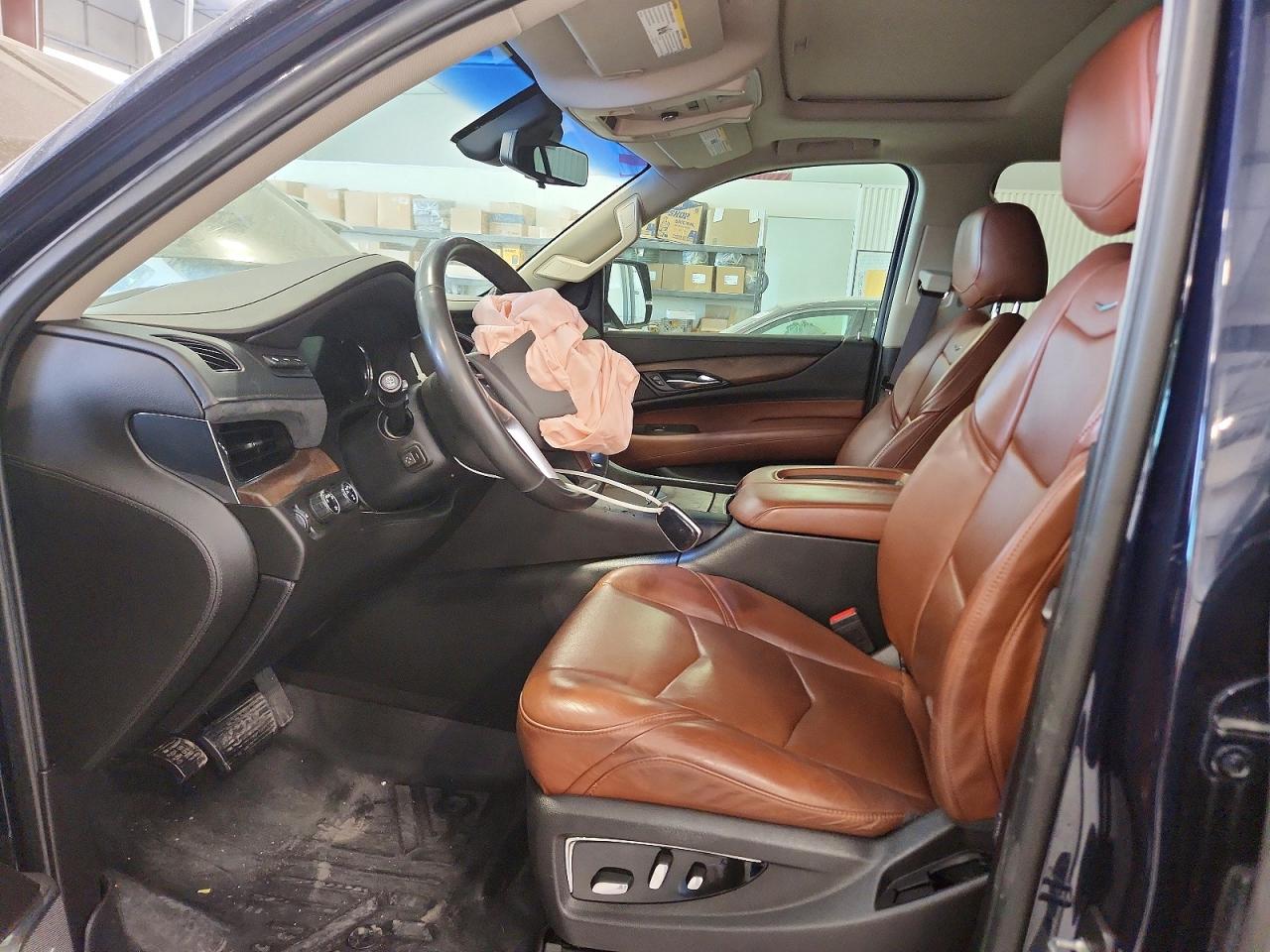 Cadillac Escalade Luxury