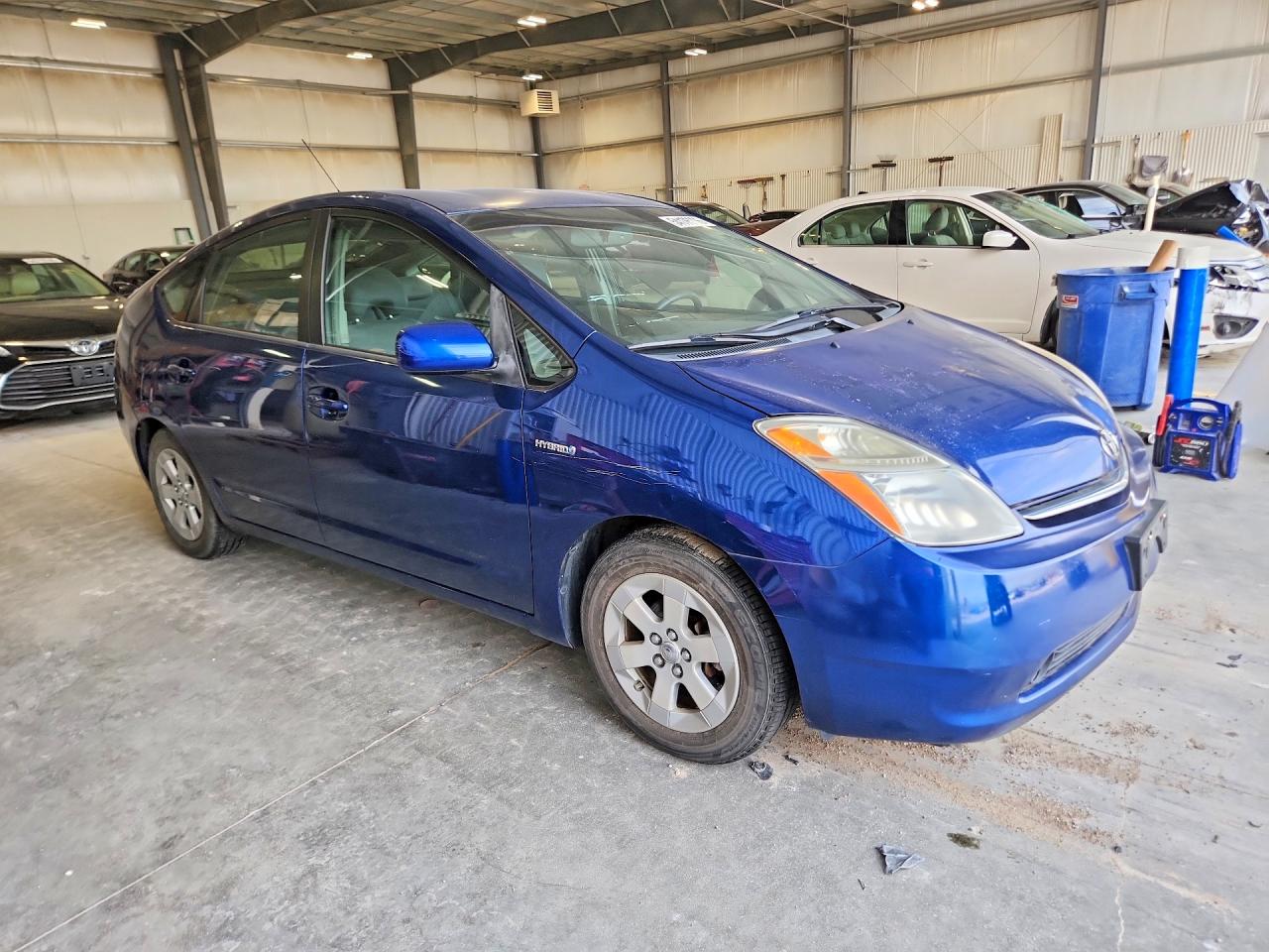 Toyota Prius Base