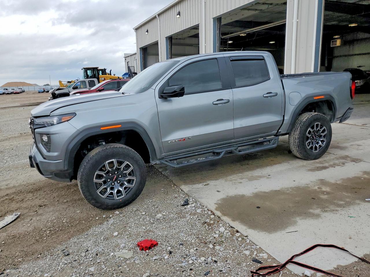Salvage GMC Canyon Image
