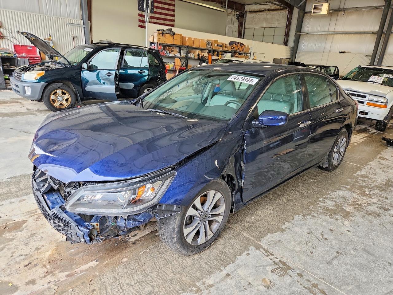 Salvage Honda Accord Image