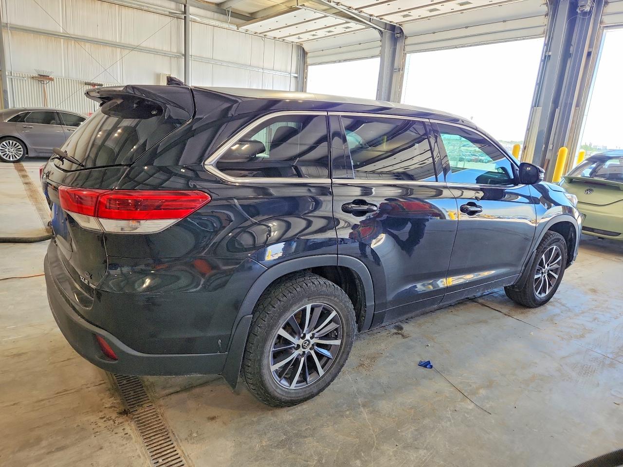 Toyota Highlander Xle