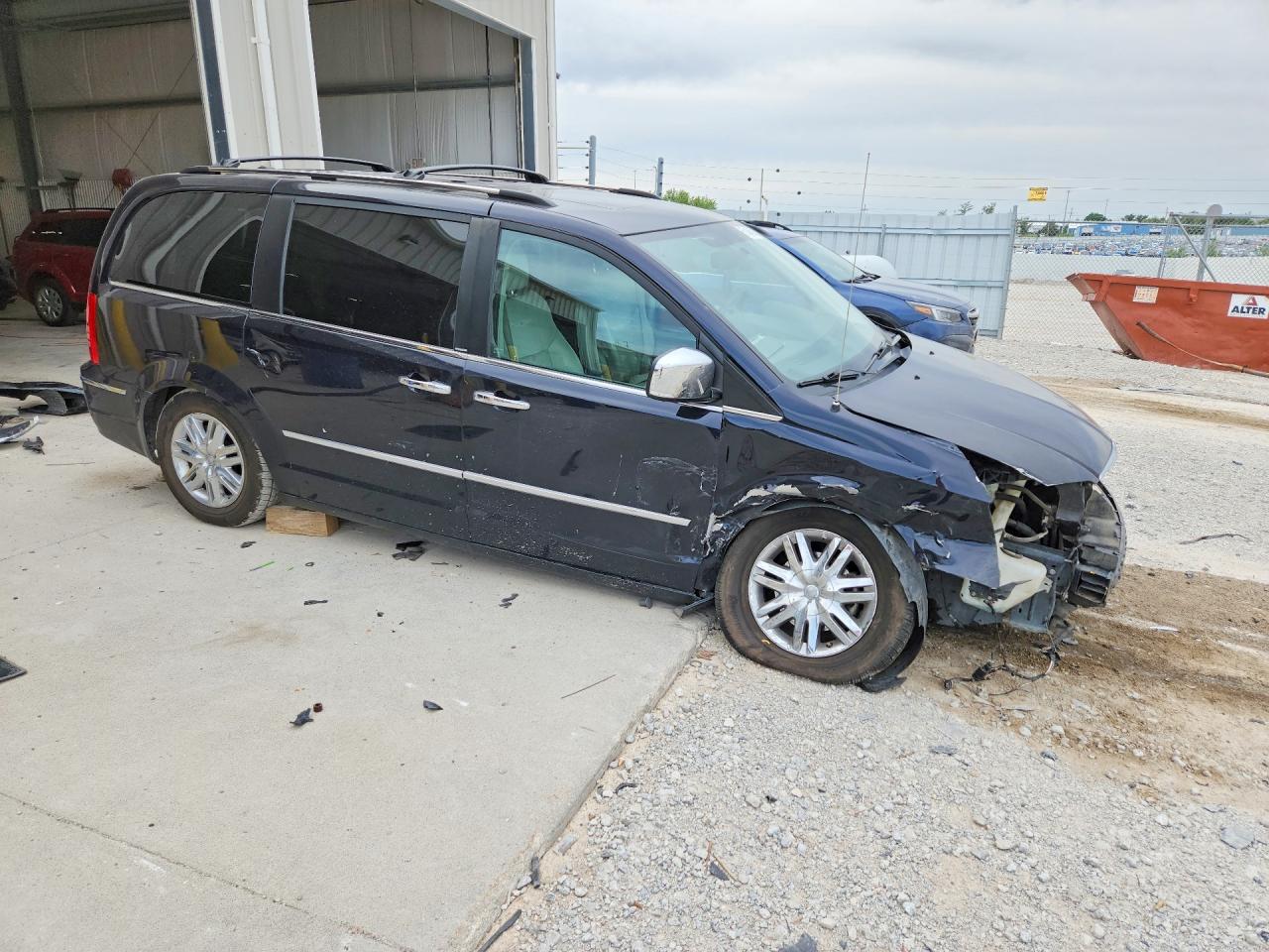 Chrysler Minivan Limited