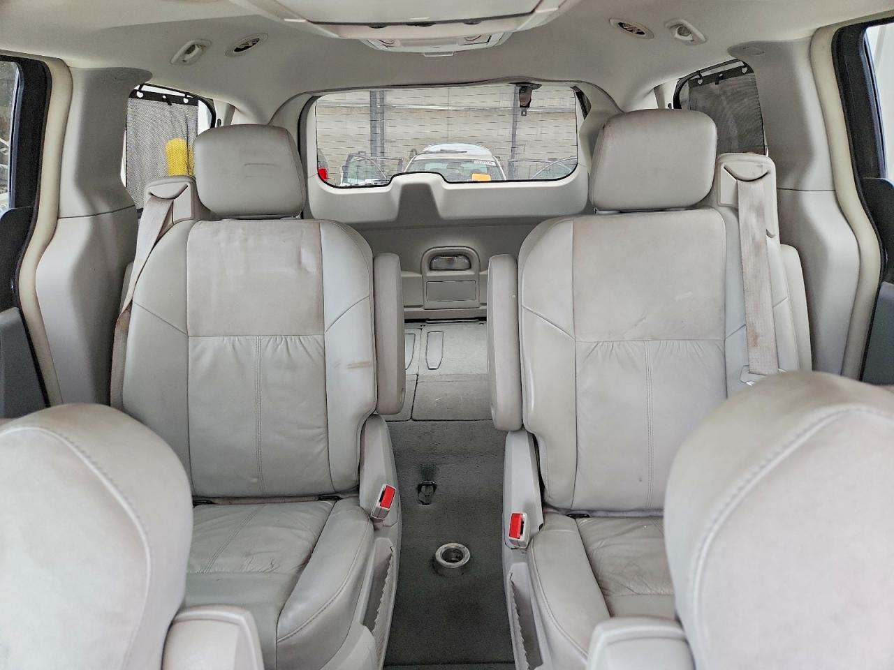 Chrysler Minivan Limited