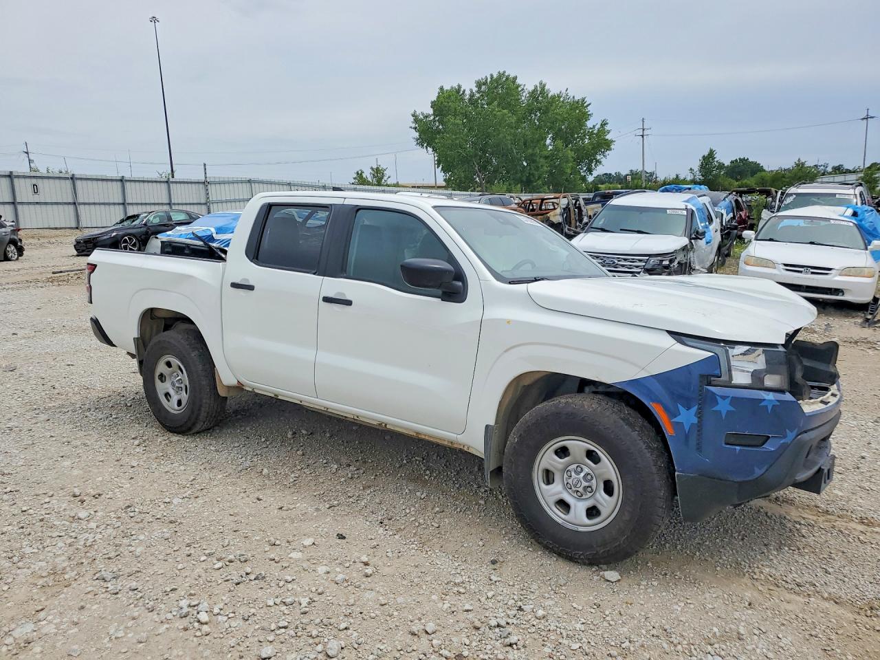 Nissan Frontier S