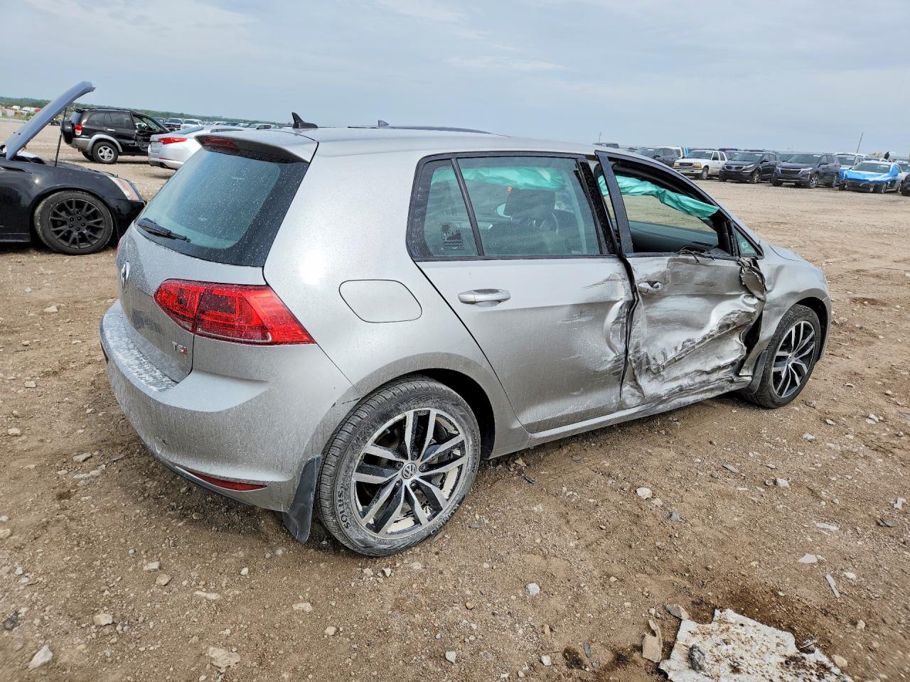 Volkswagen Golf S