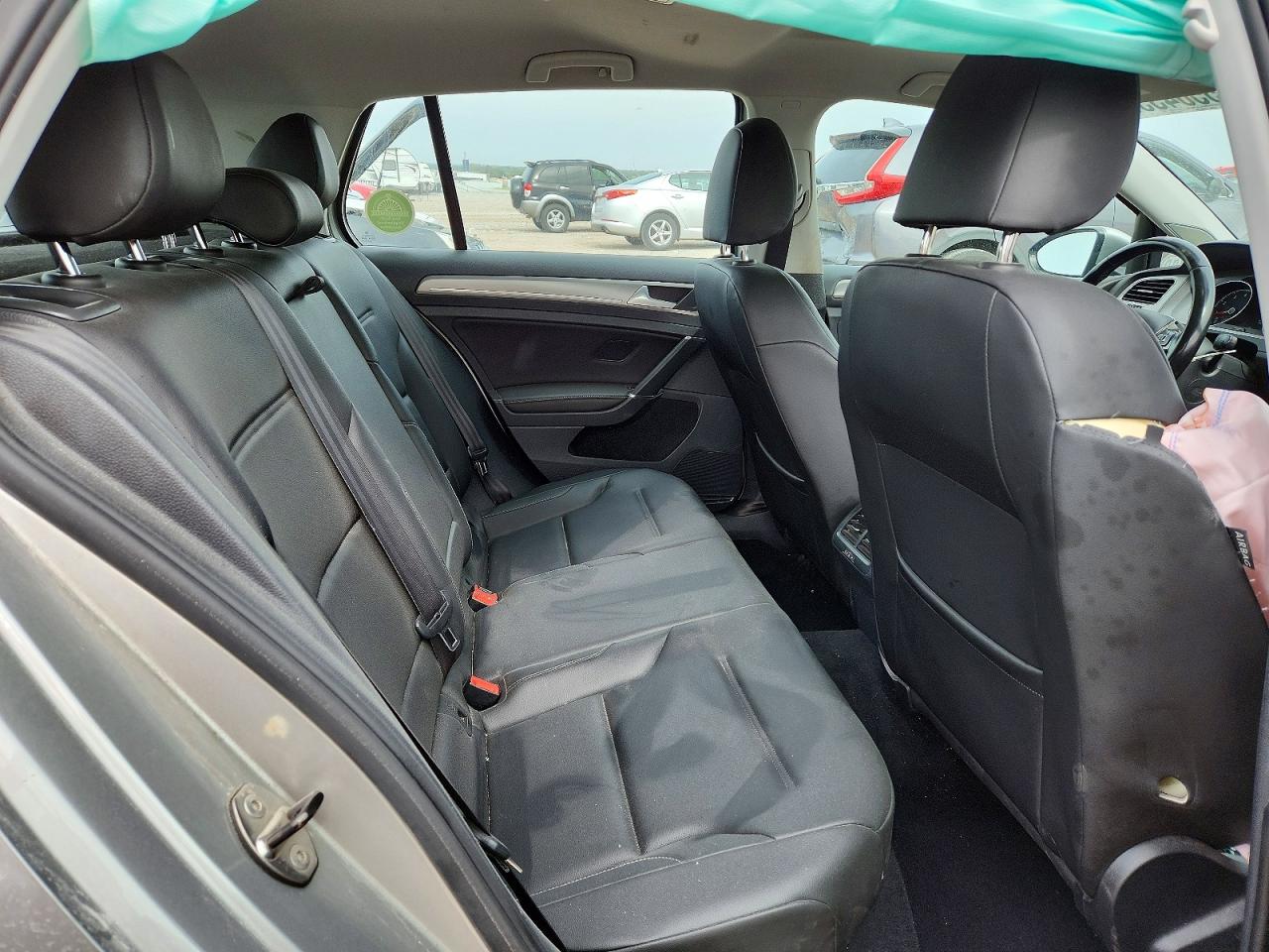 Volkswagen Golf S