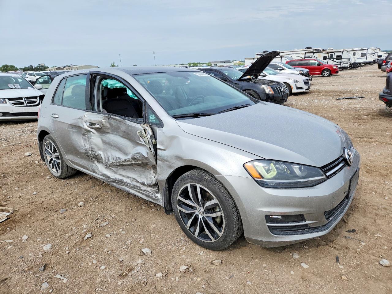 Volkswagen Golf S