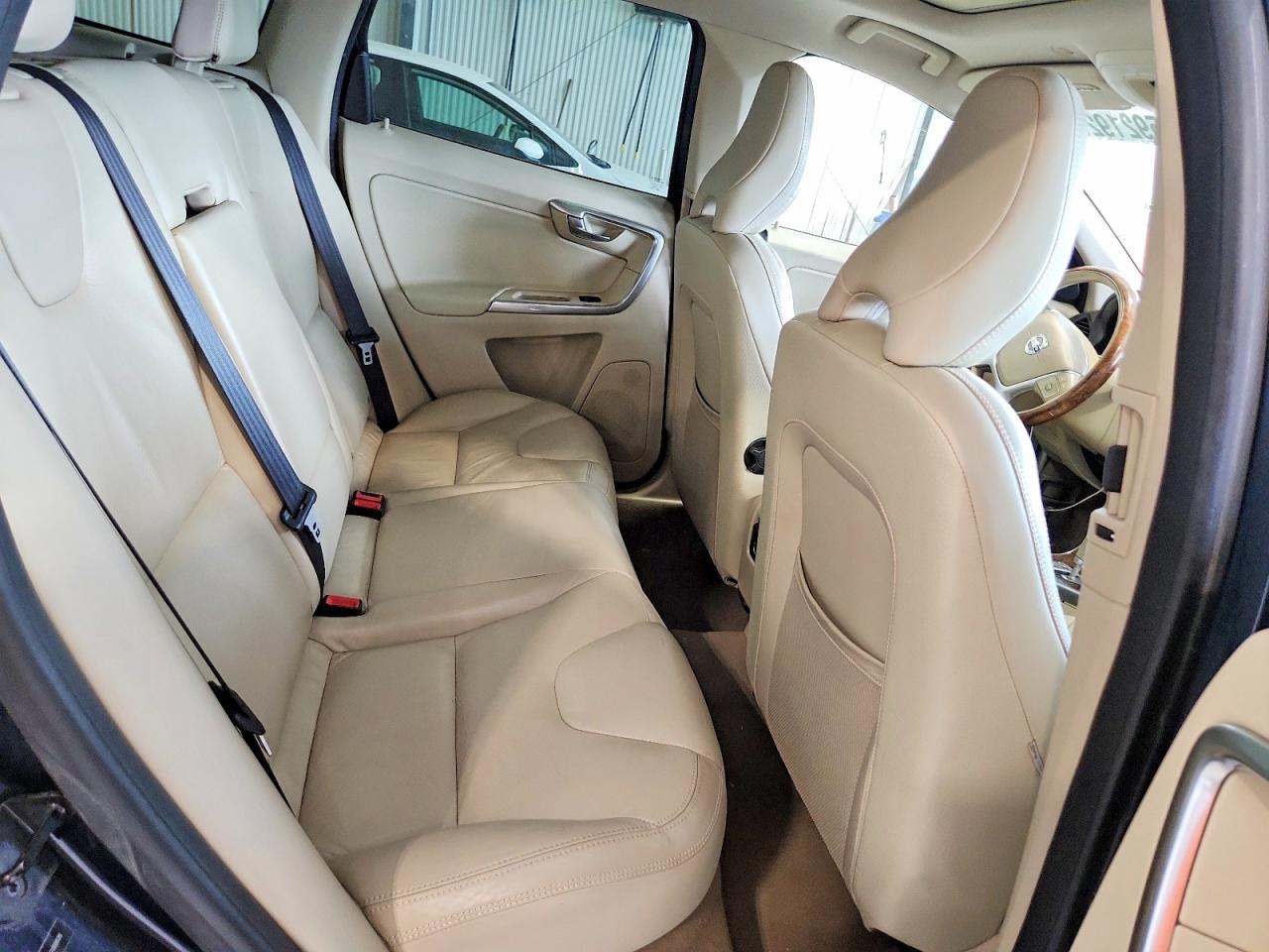 Volvo XC60 T6