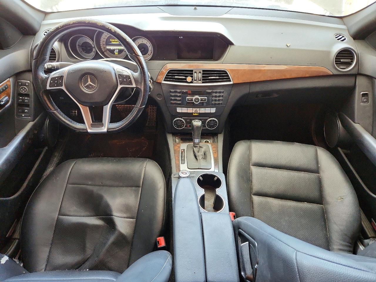 Mercedes-Benz C-Class 300 4matic