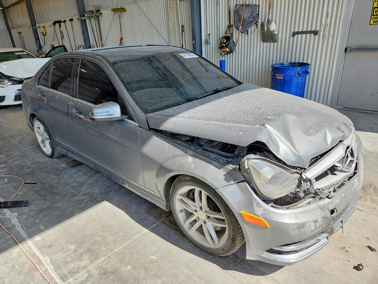 Mercedes-Benz C-Class 300 4matic