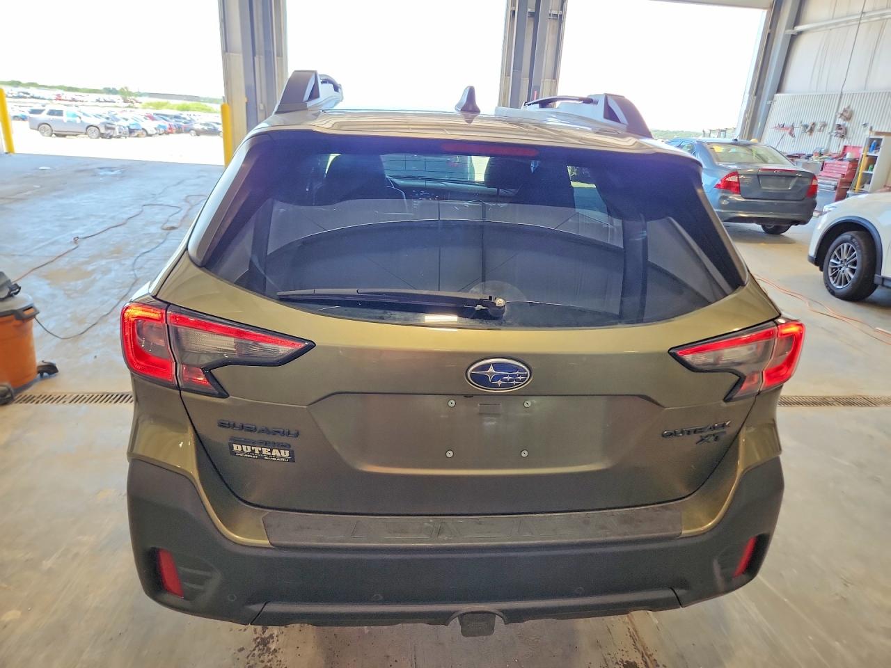 Subaru Outback Onyx Edition Xt