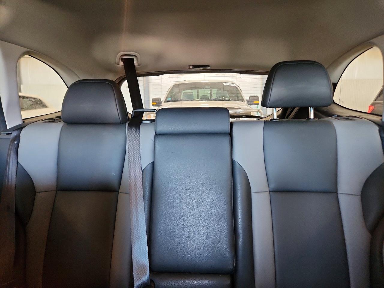 Subaru Outback Onyx Edition Xt