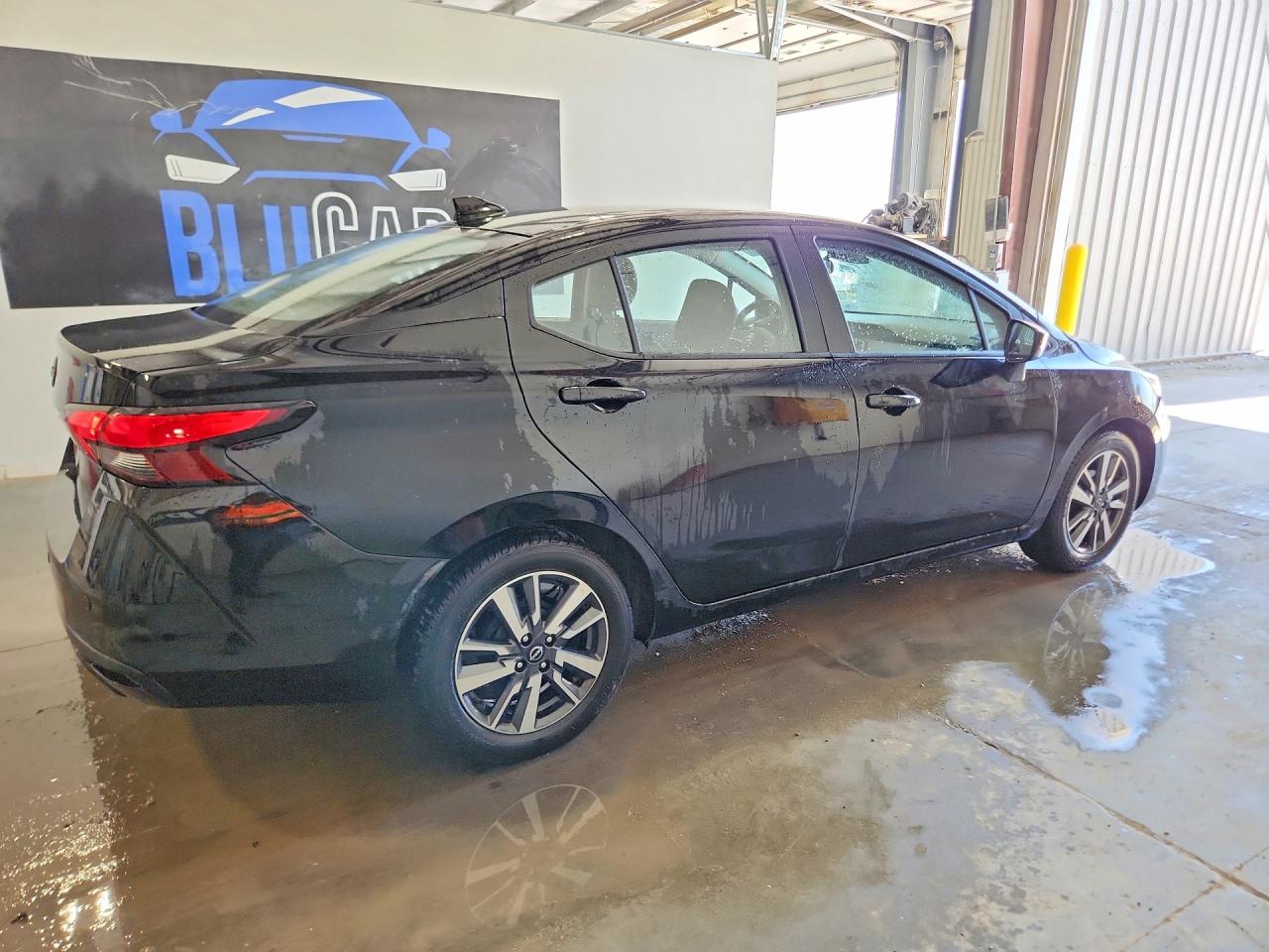 Nissan Versa Sv