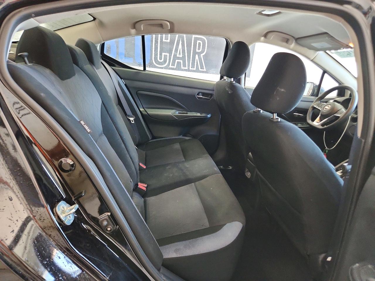Nissan Versa Sv