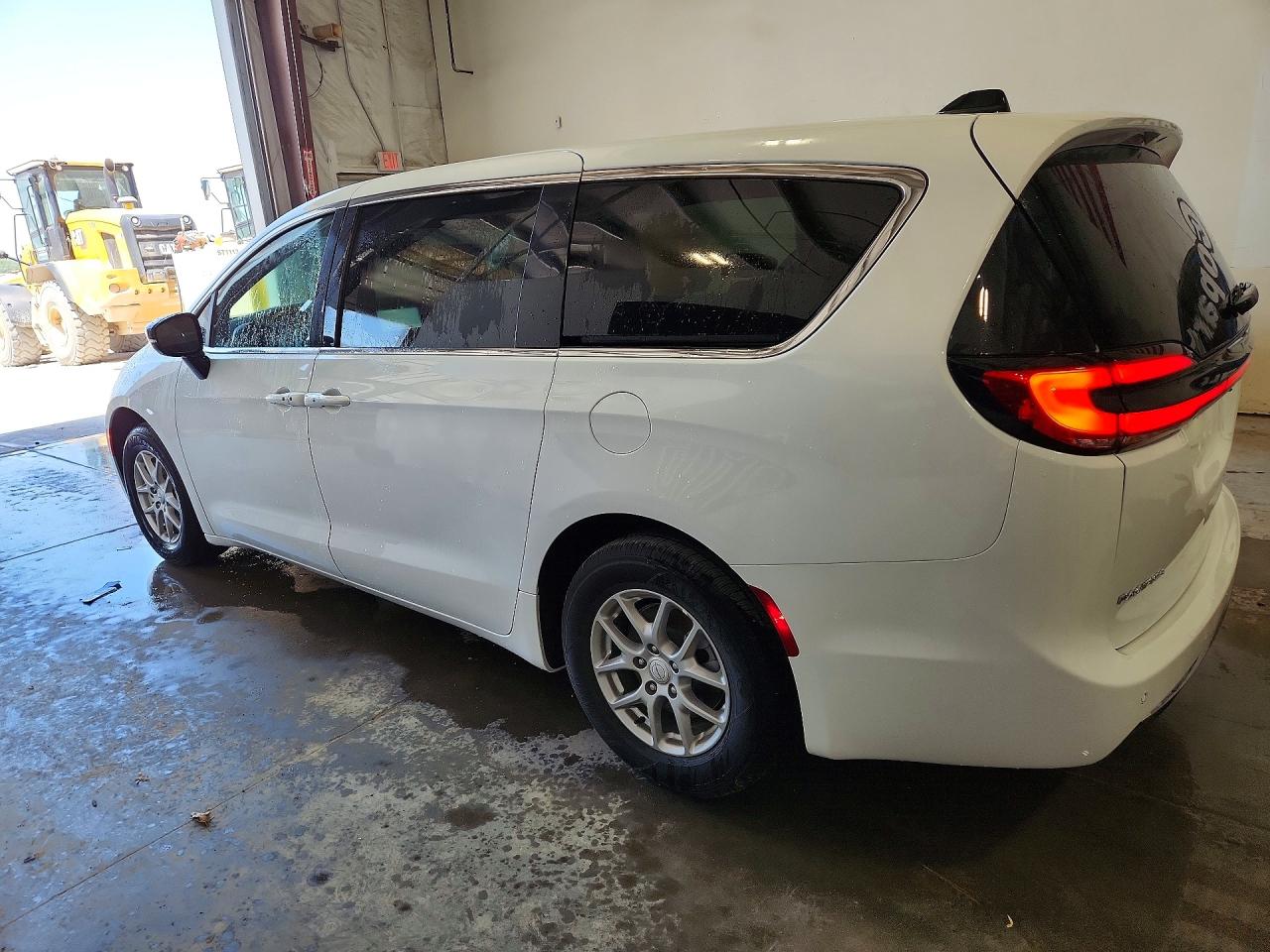 Chrysler Pacifica Select