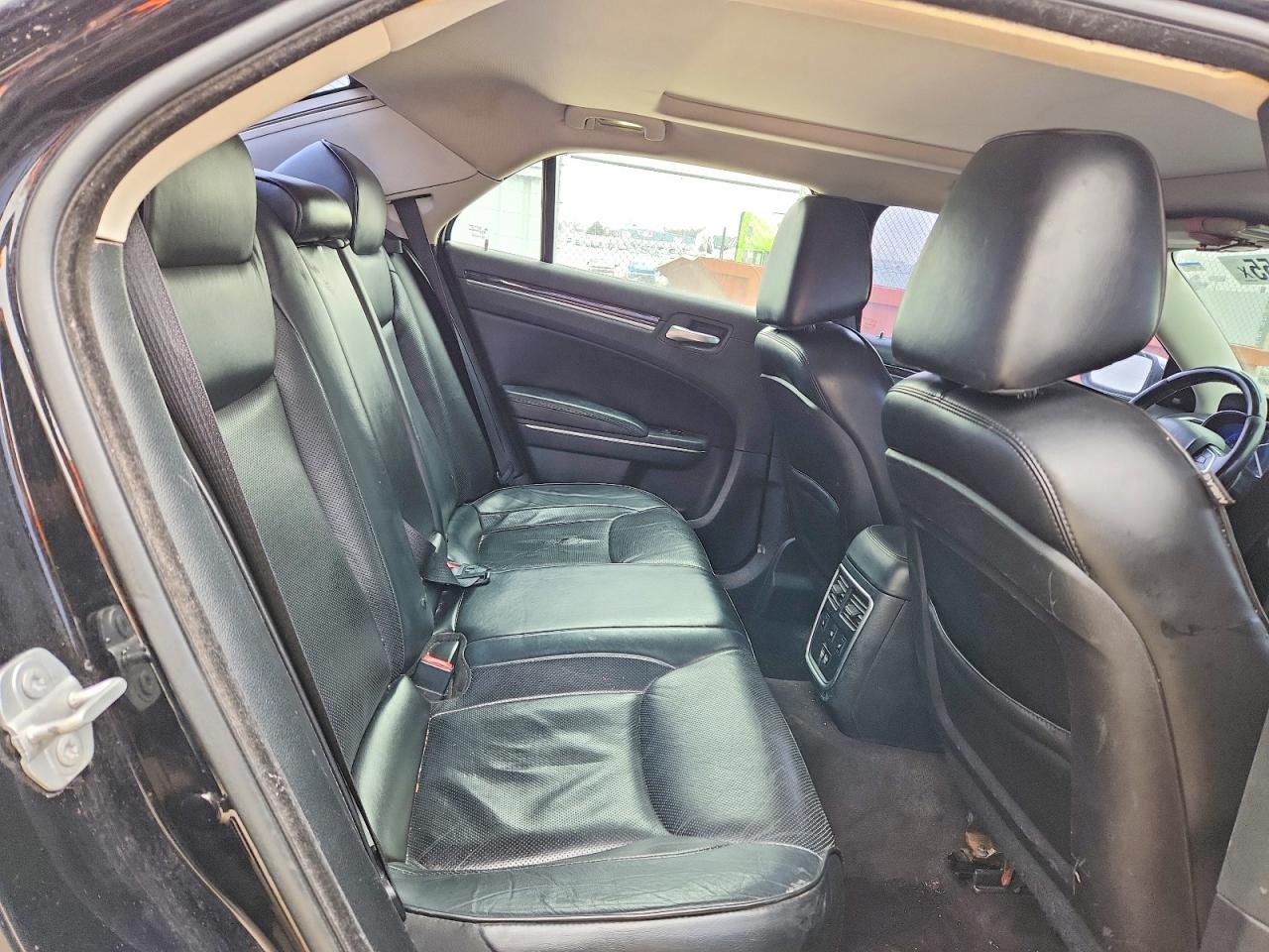 Chrysler 300