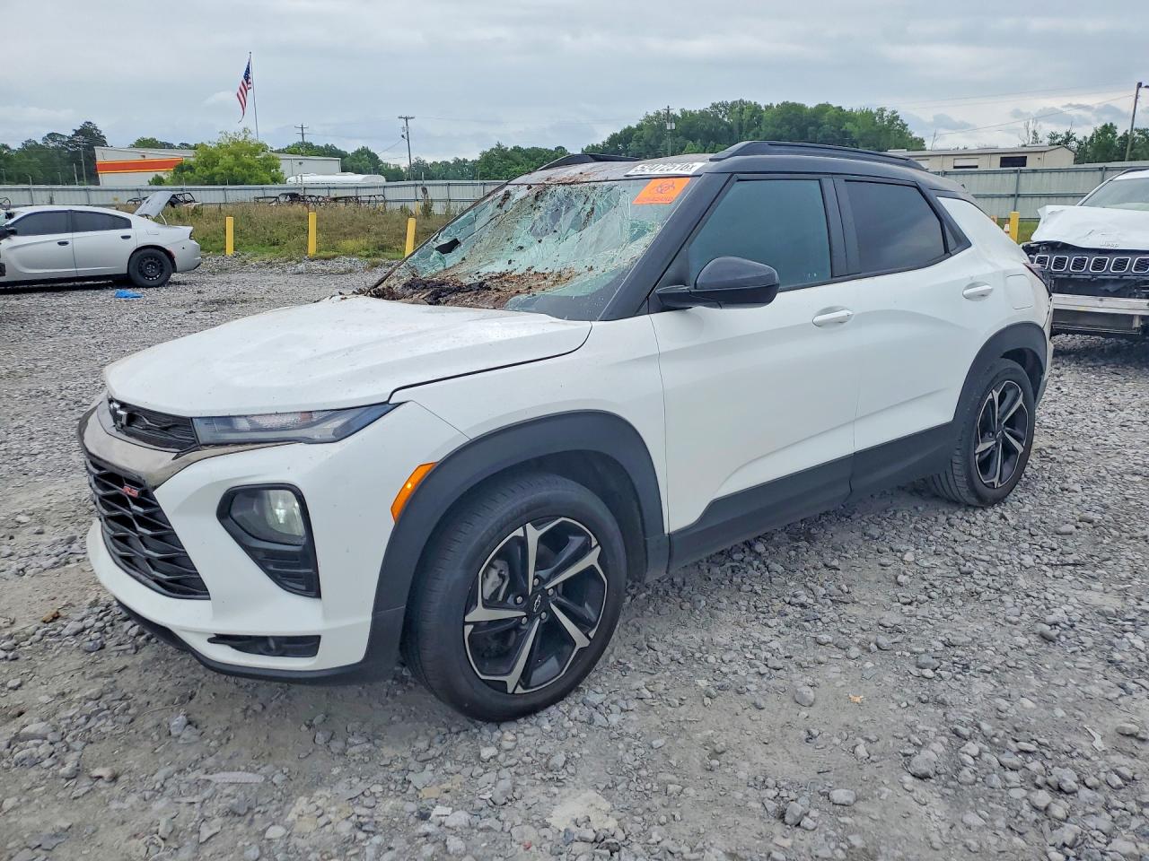Salvage Chevrolet Trailblazer Image