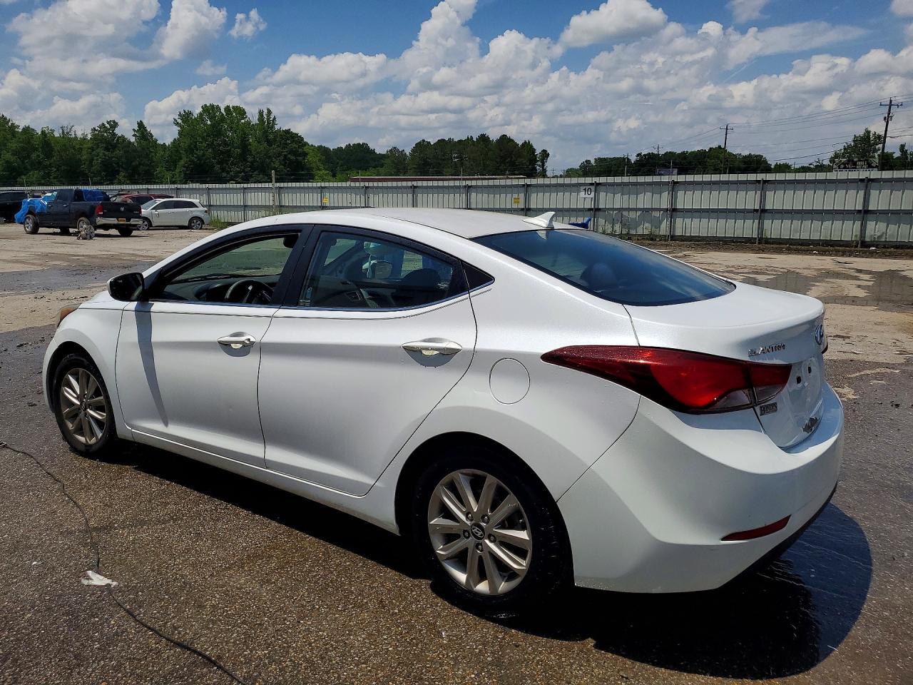 Hyundai ELANTRA Se