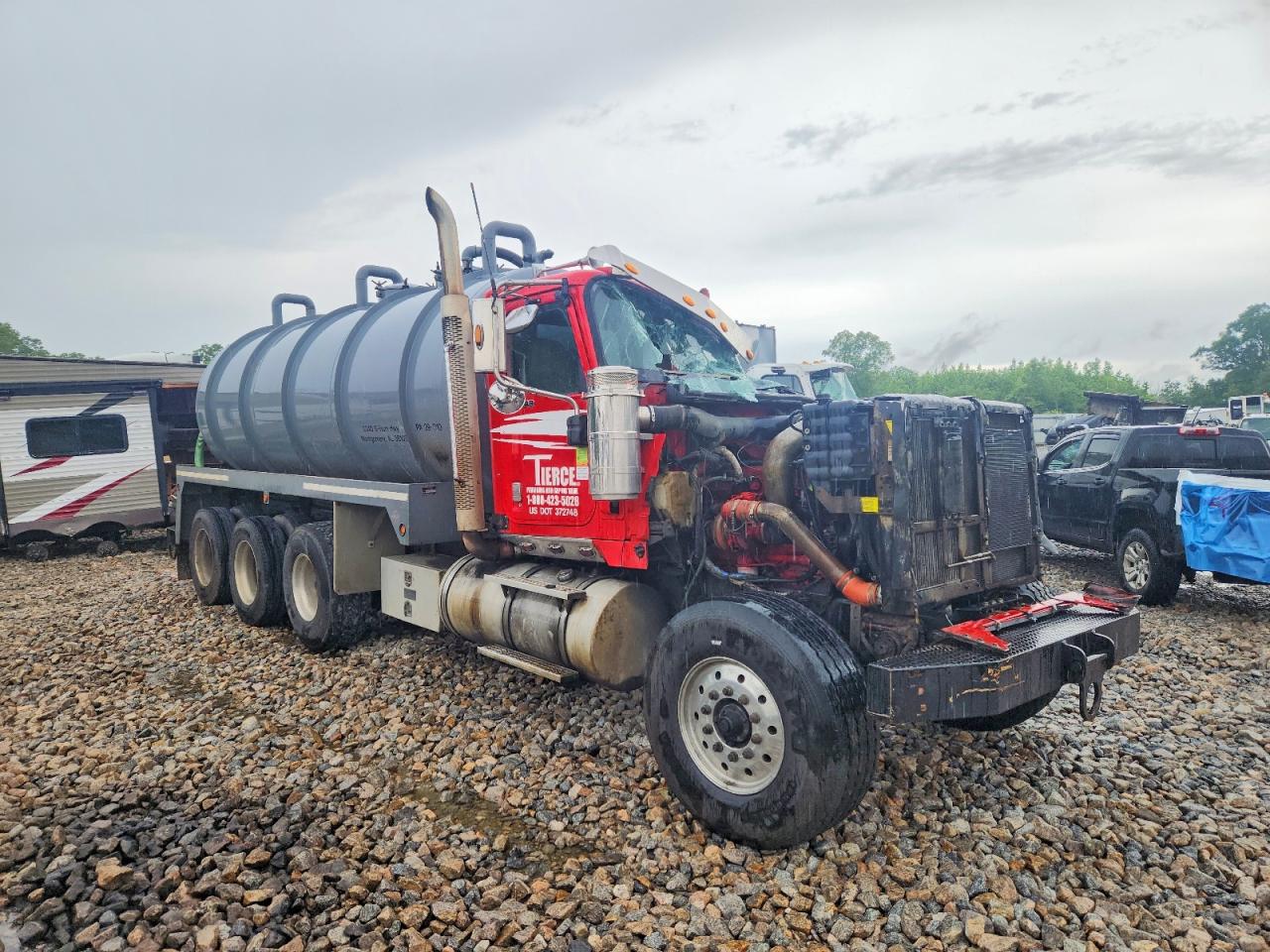 Salvage International 5900 Image