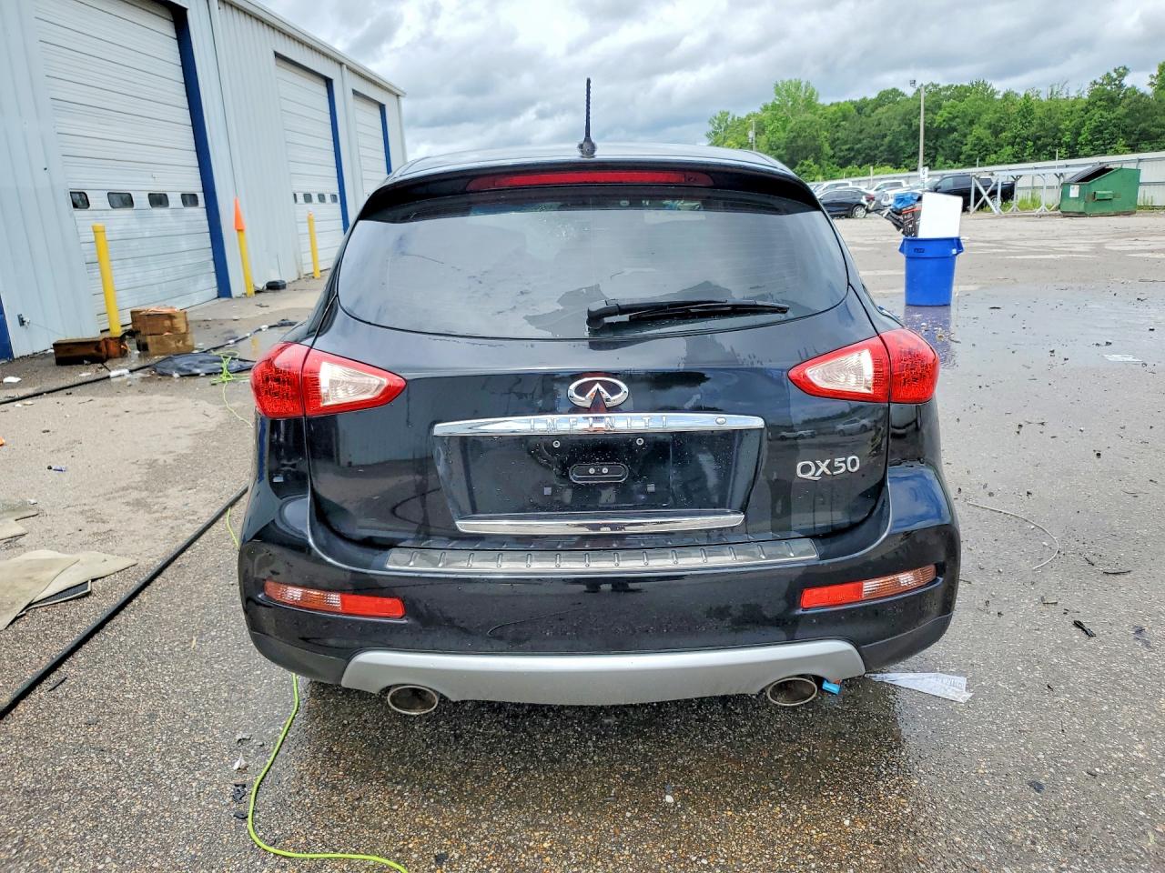 INFINITI Qx Base