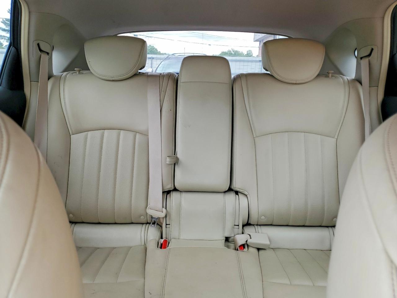 INFINITI Qx Base