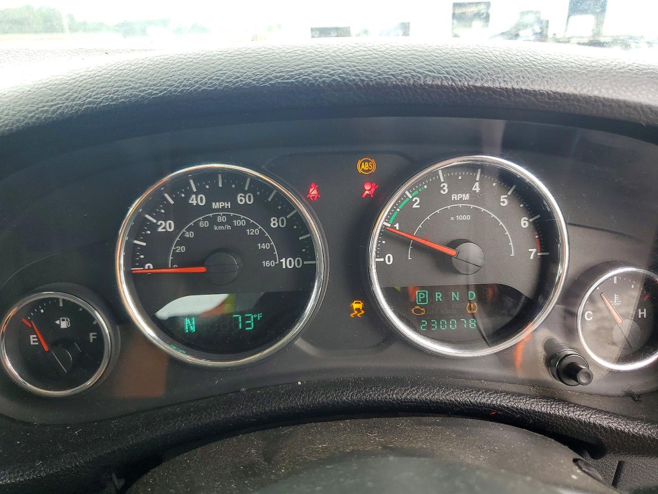Jeep Wrangler Sport