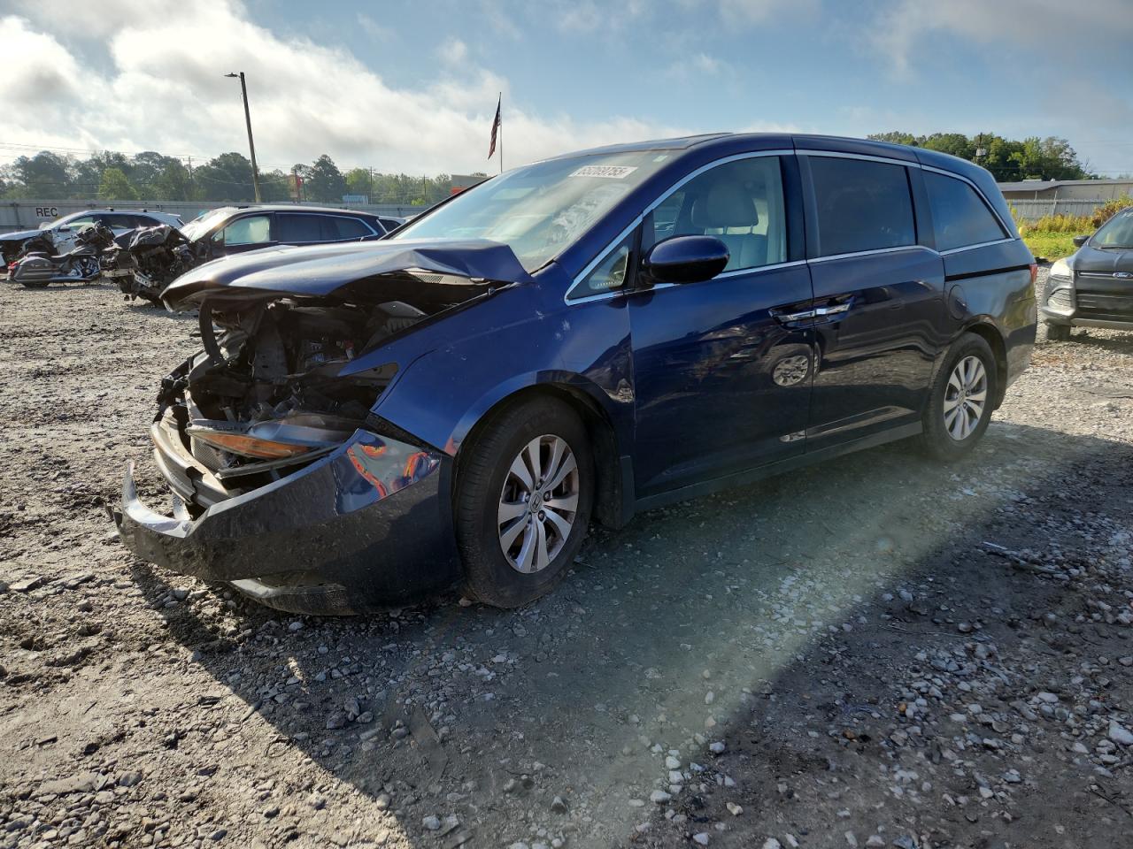 Salvage Honda Odyssey Image