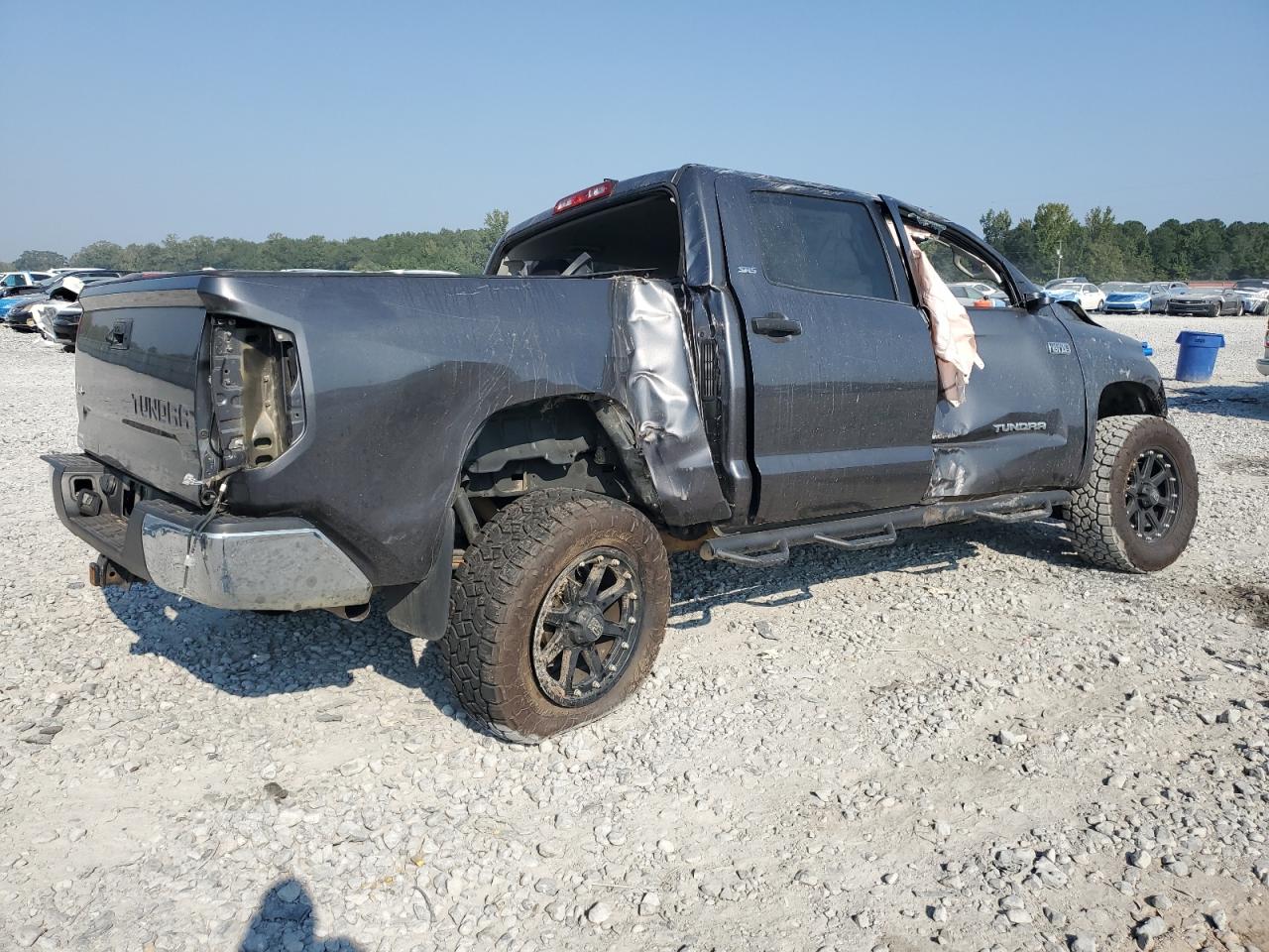 Toyota Tundra Crewmax Sr5