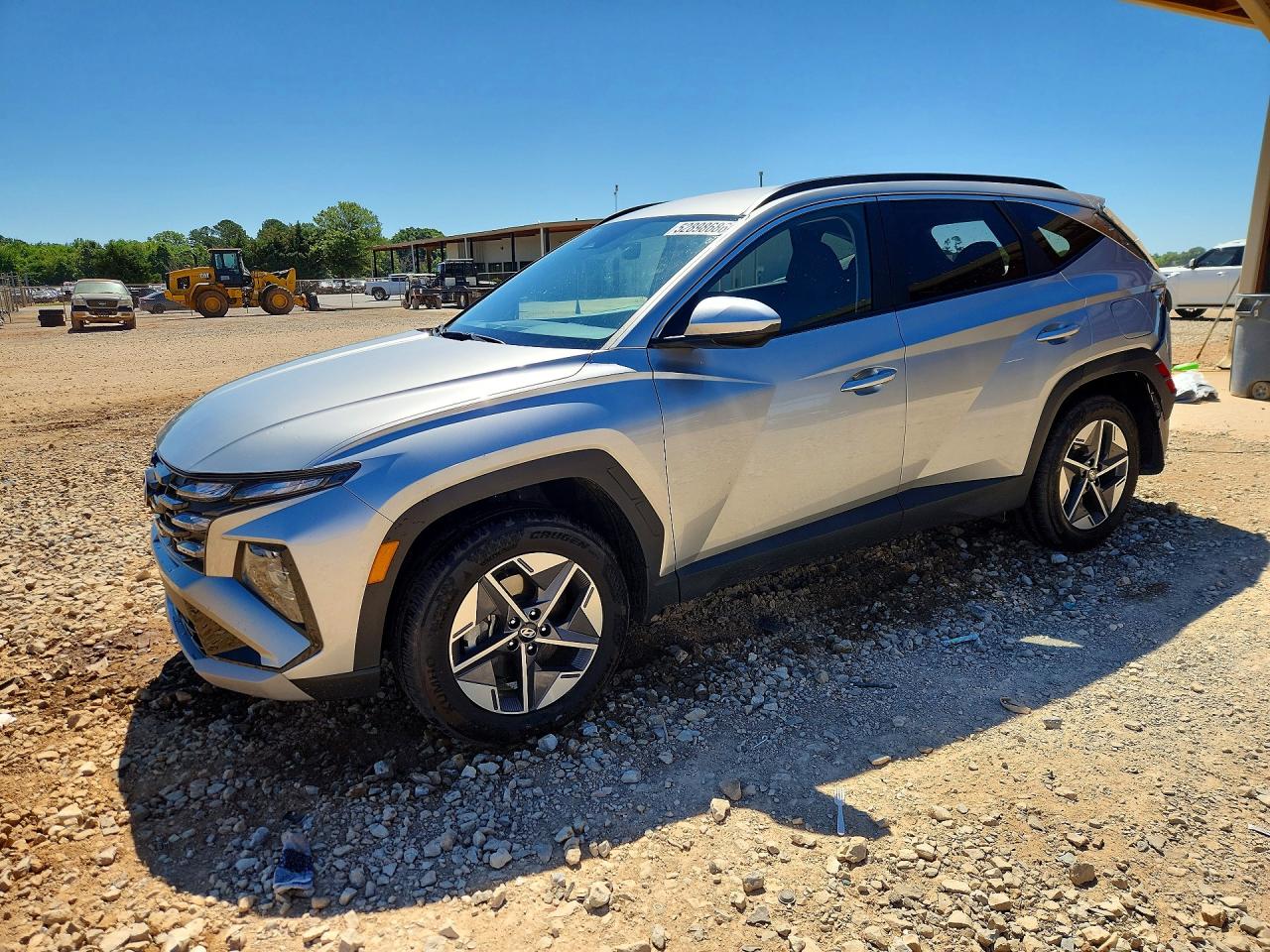 Salvage Hyundai TUCSON Image