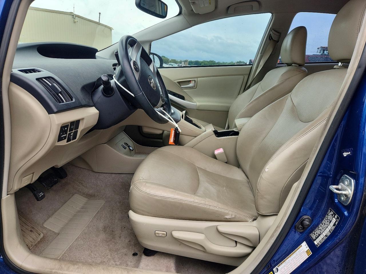 Toyota Prius V