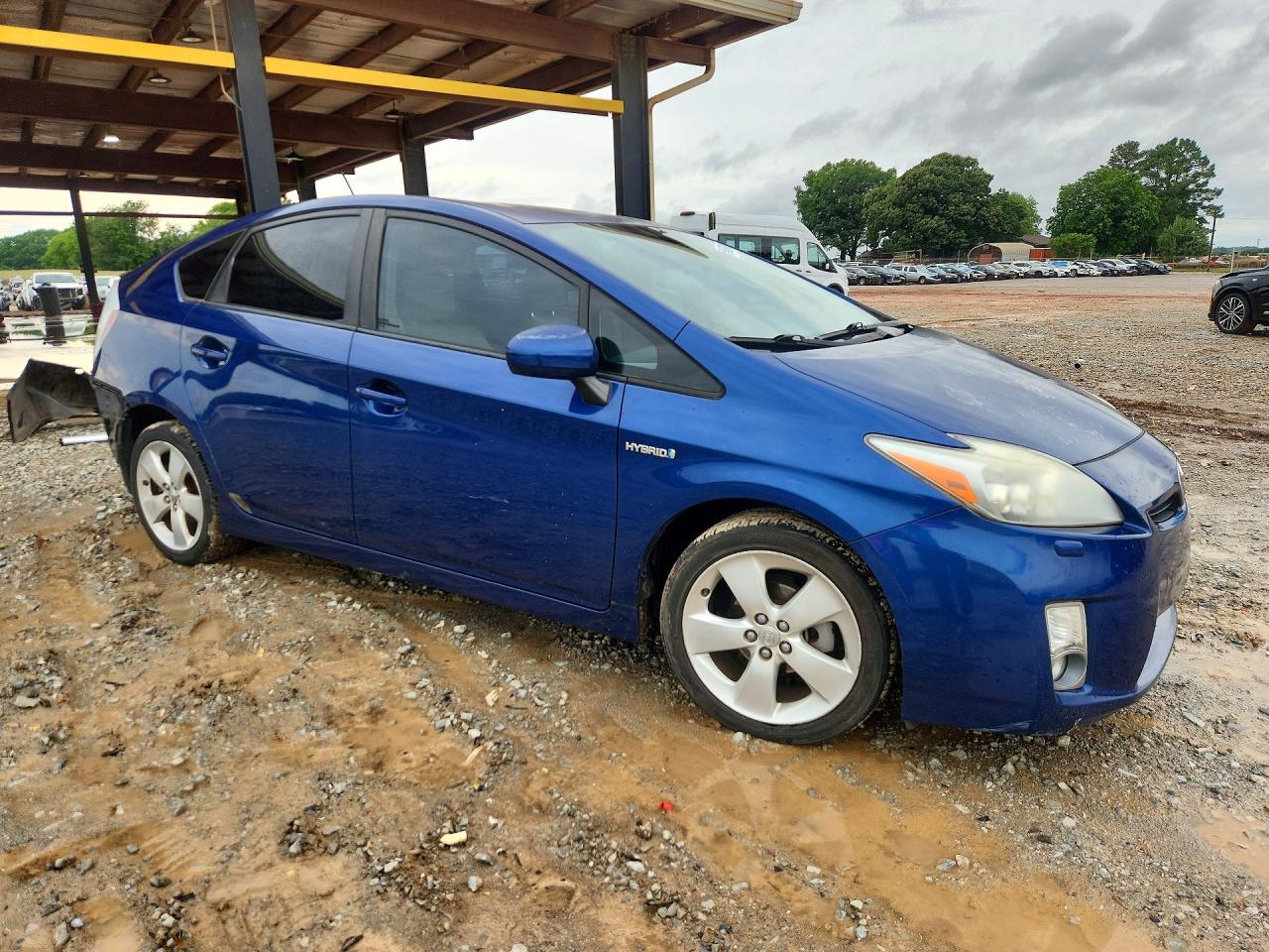 Toyota Prius V