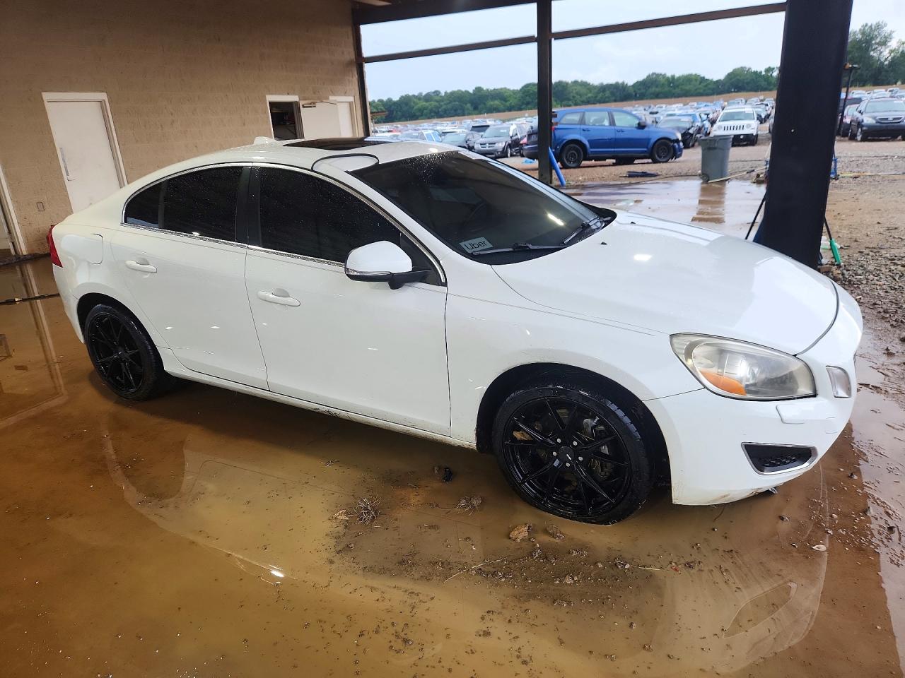Volvo S60 T6
