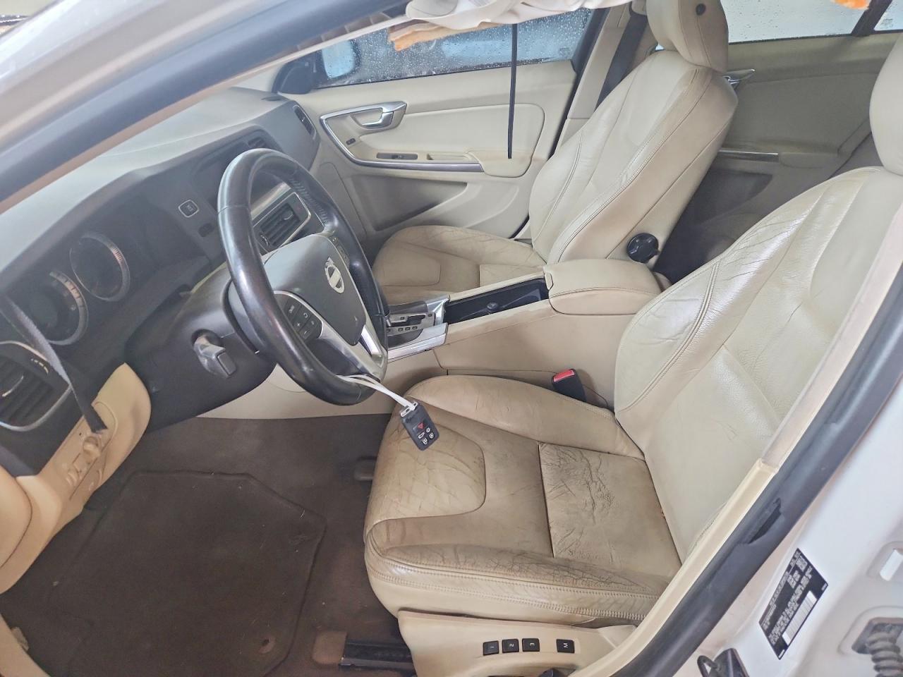 Volvo S60 T6