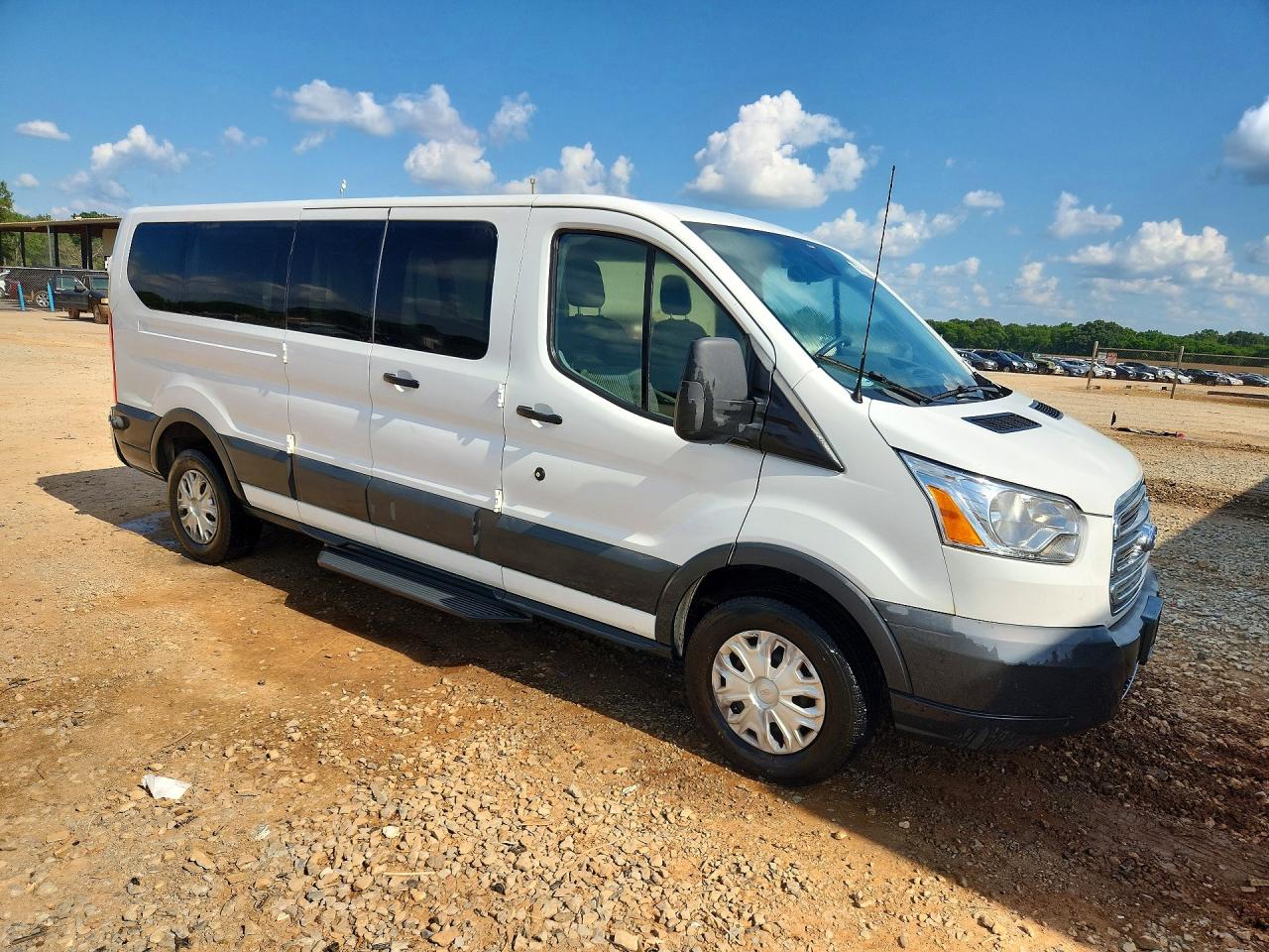Ford Transit T-350