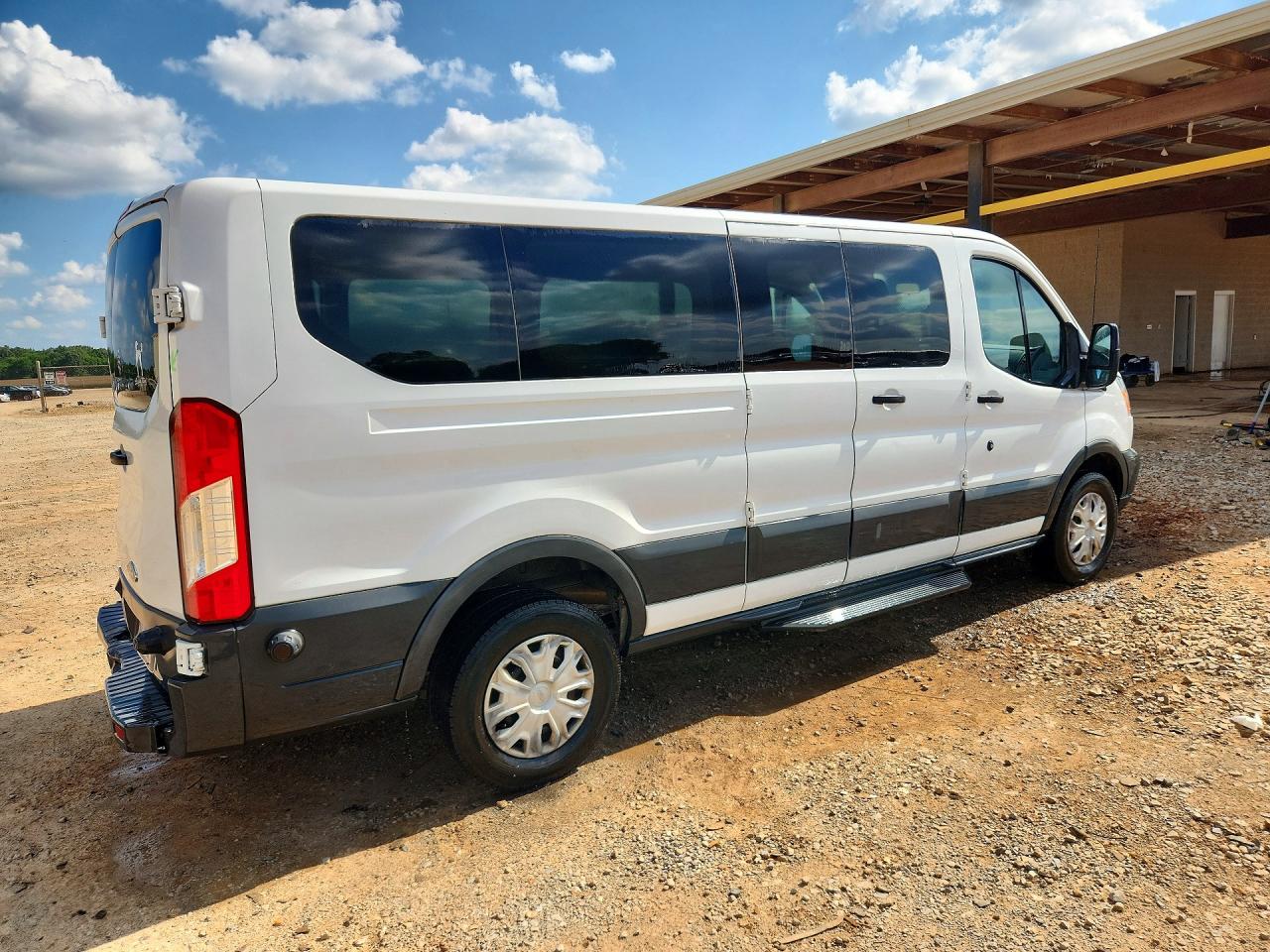 Ford Transit T-350