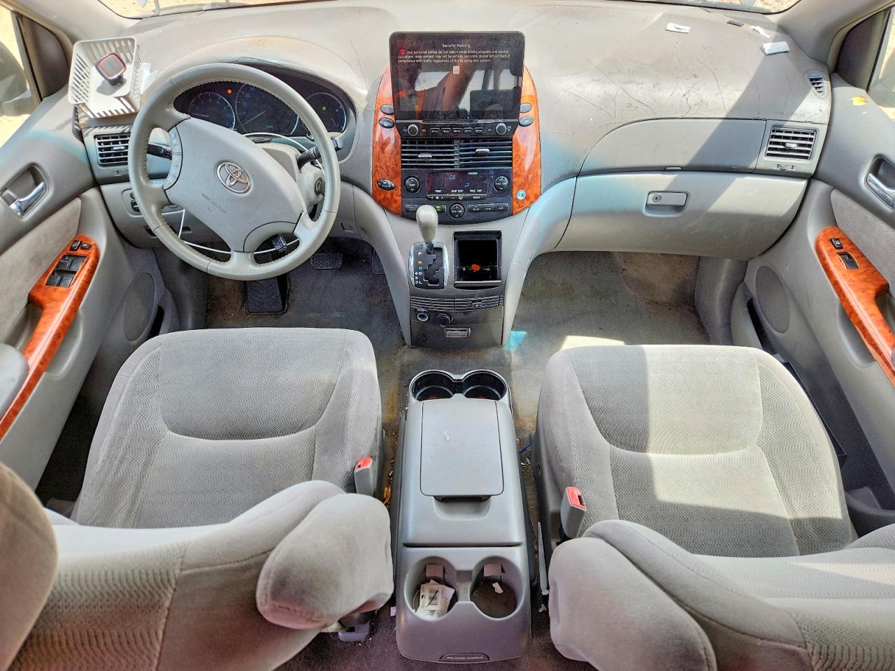 Toyota Sienna Xle 7 Passenger