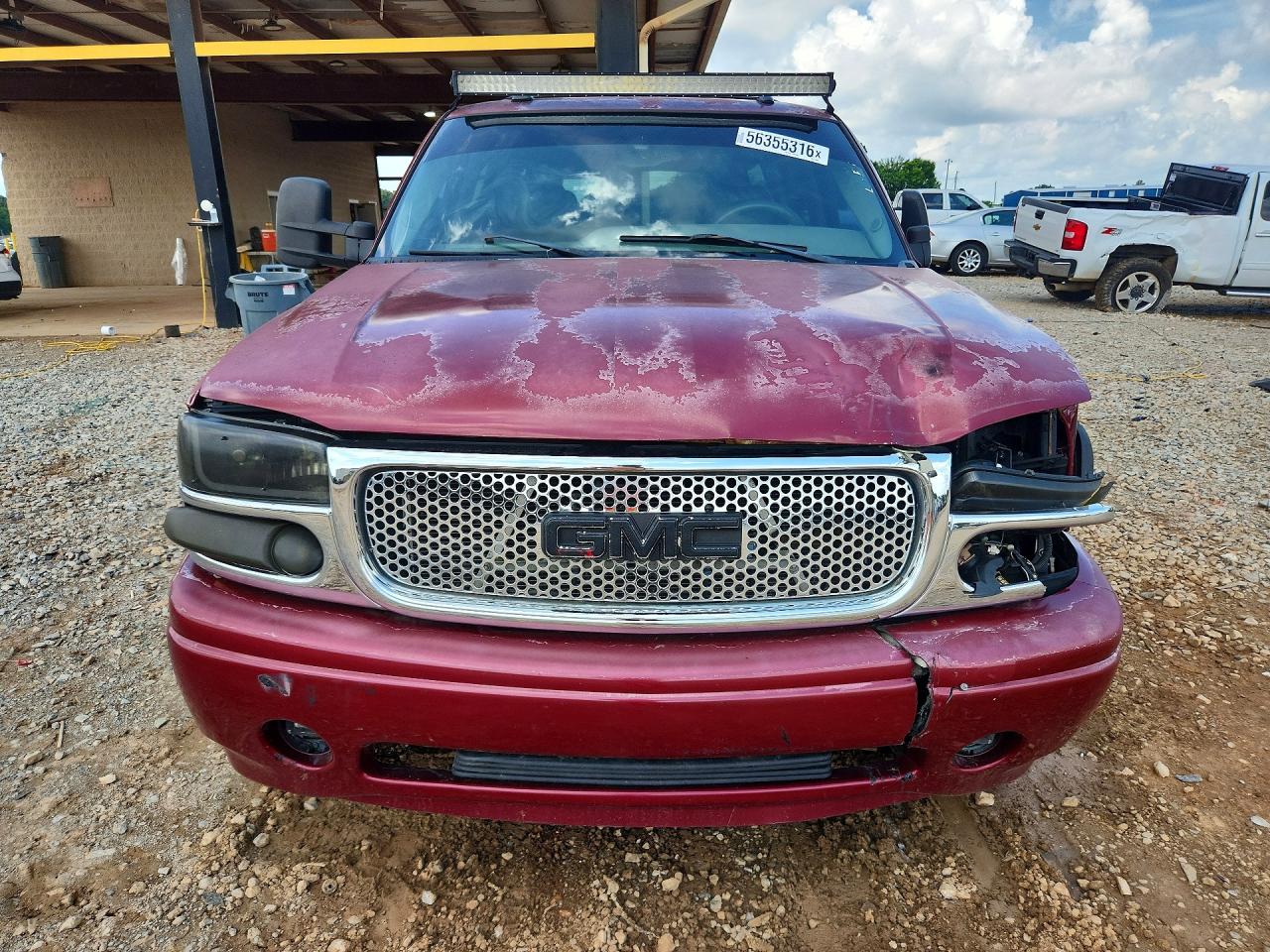 GMC Yukon Denali