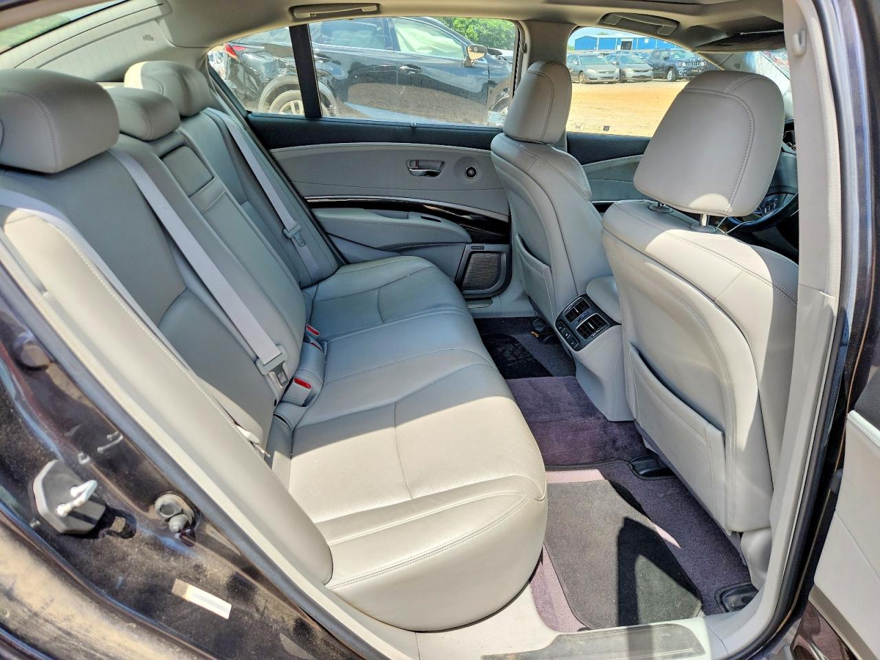 Acura RLX Advance