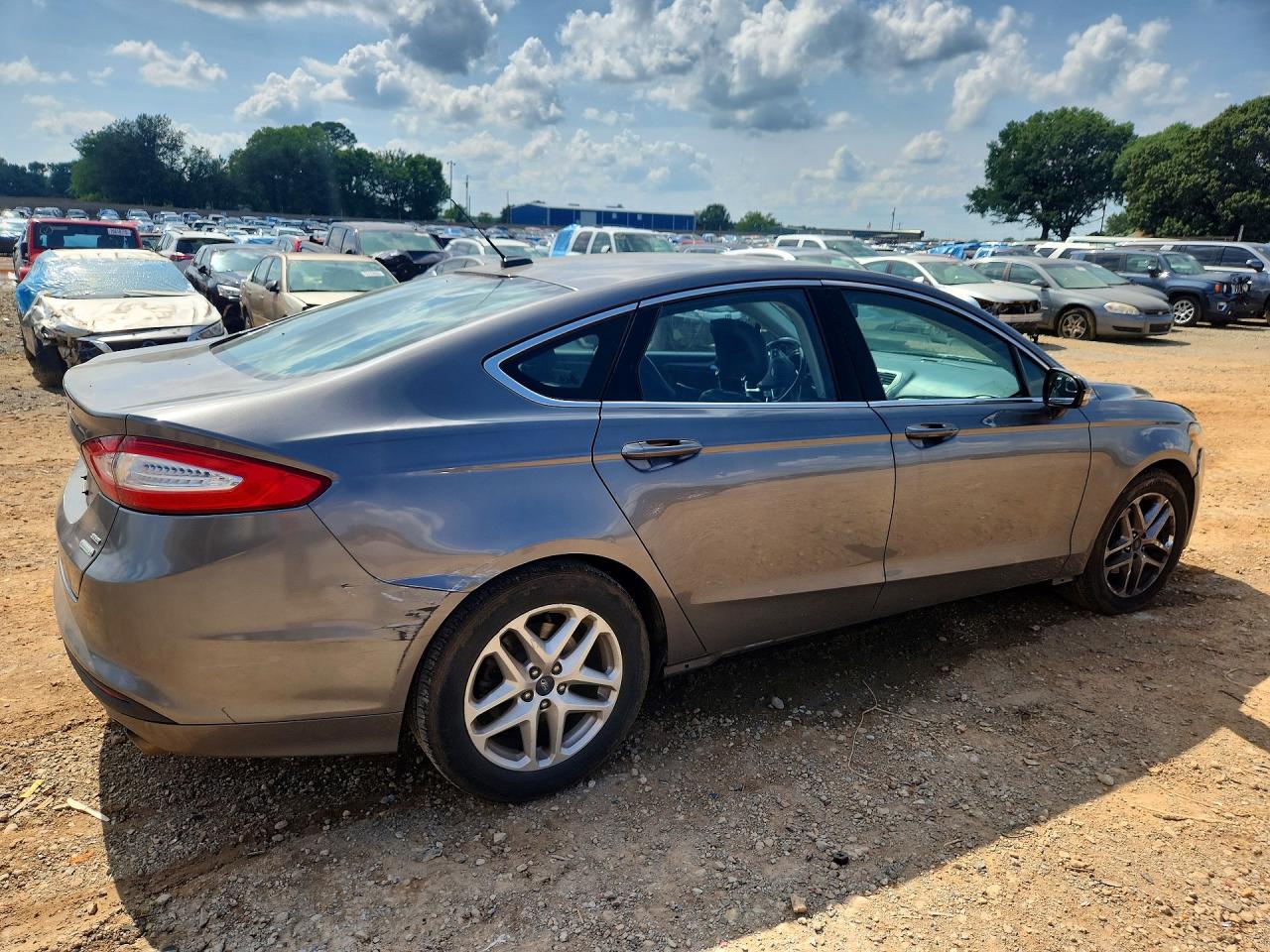 Ford Fusion Se